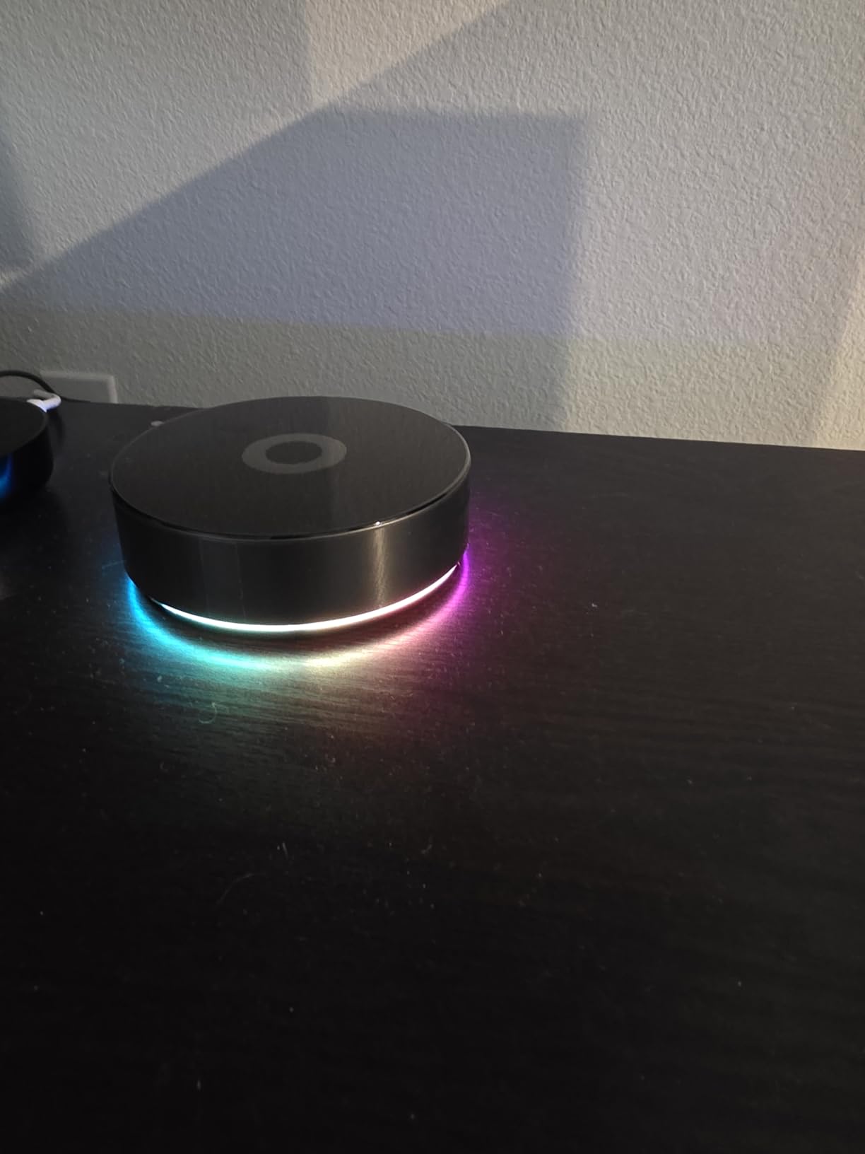 Homey Pro (2026) - Smart Hub for Home Automation - Z-Wave Plus, Zigbee, Wi-Fi, BLE, Infrared, Matter & Thread customer photo 1
