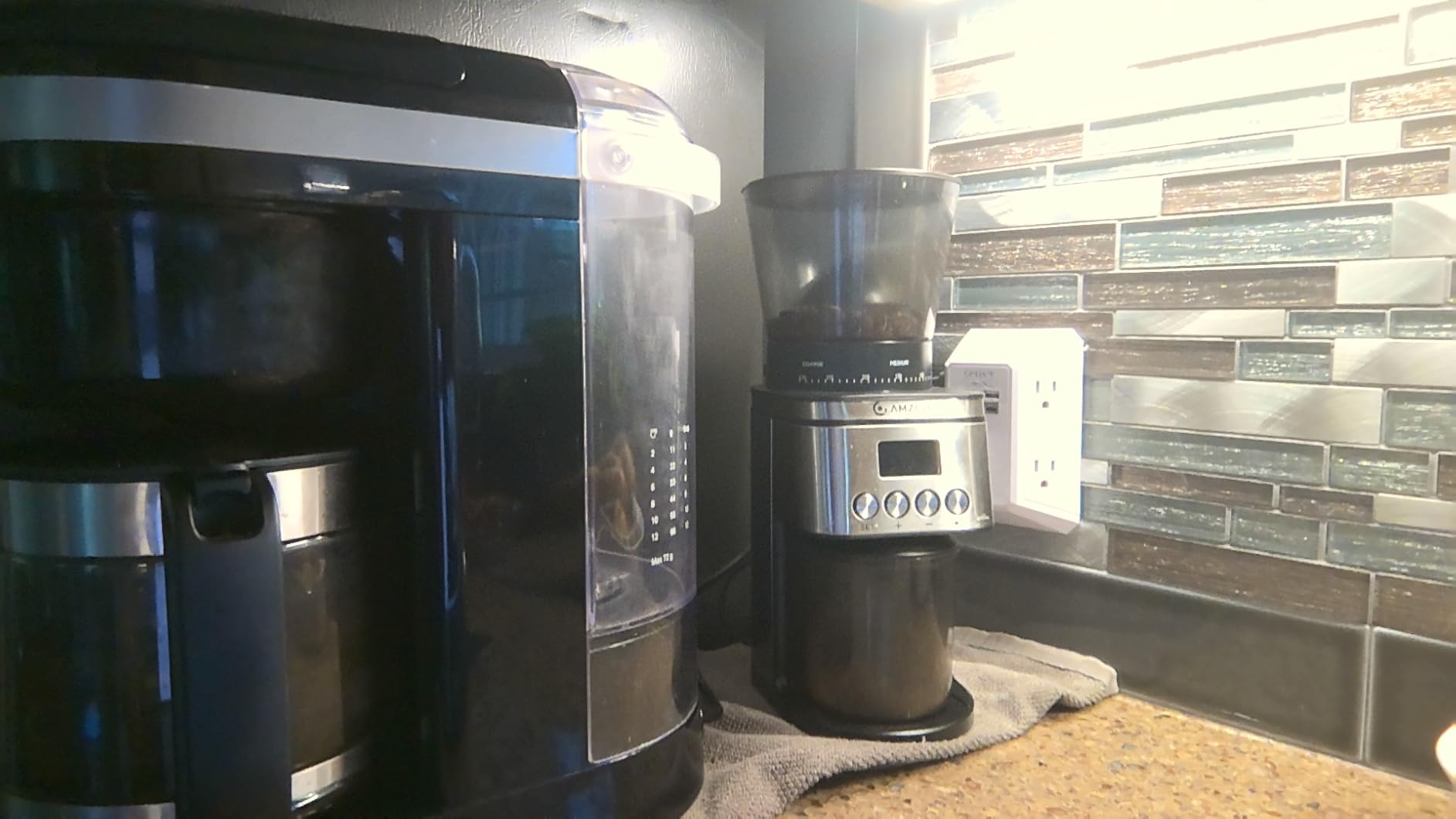AMZCHEF Single Dose Coffee Grinder - 75 Settings Burr Grinder, 40mm Conical Burr, Anti-Static & Low-Retention Design customer photo 1