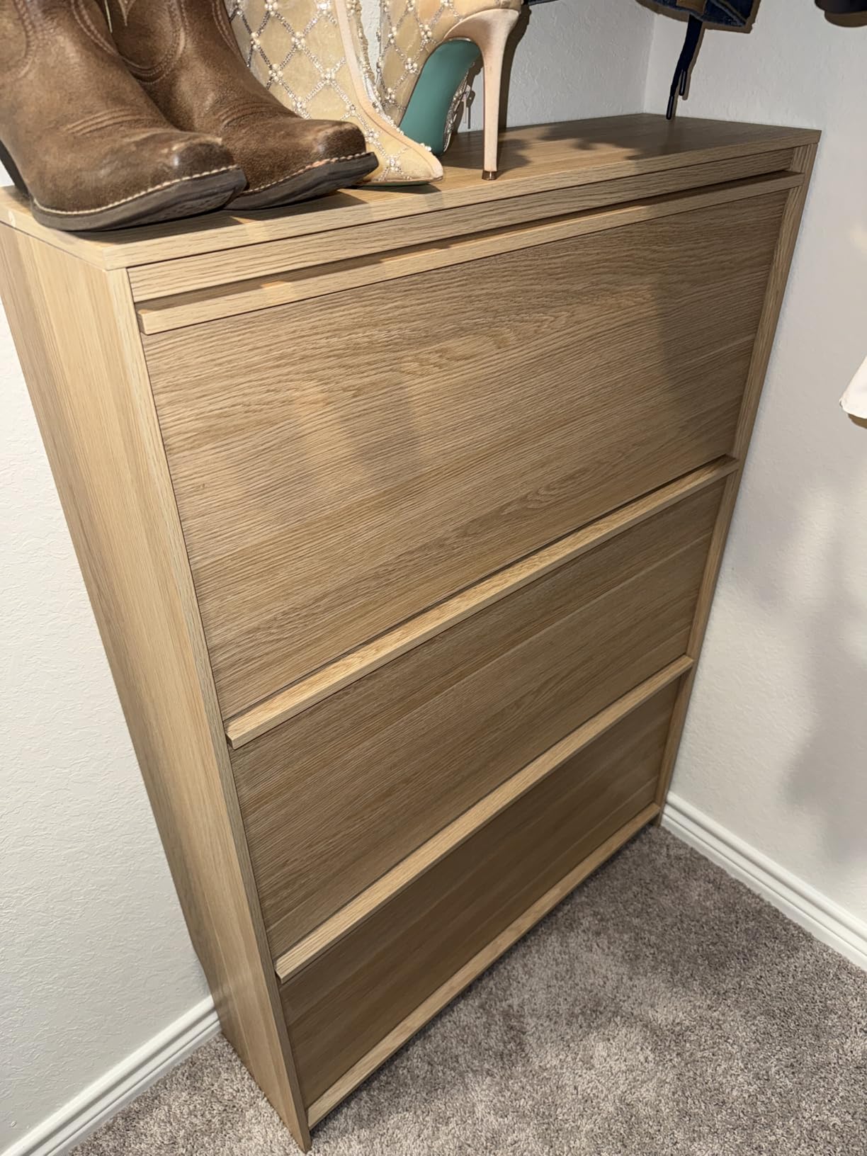 Shoe Cabinet with 3 Flip Drawers, 31.5