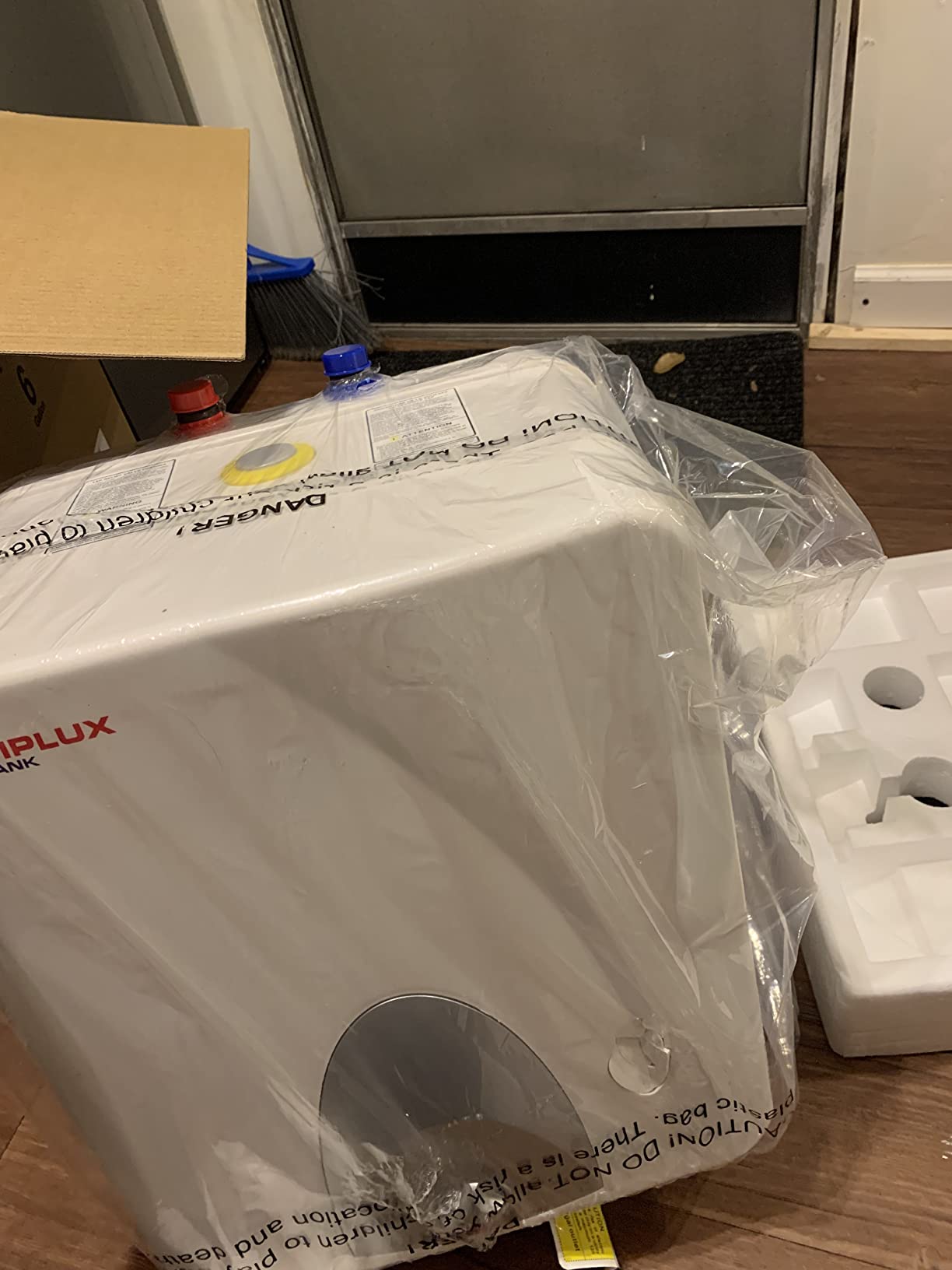 CAMPLUX Tankless Water Heater Electric 6kW at 240 Volts, Point of Use Instant Hot Water Heater CSA Approved with Temperature Display customer photo 1