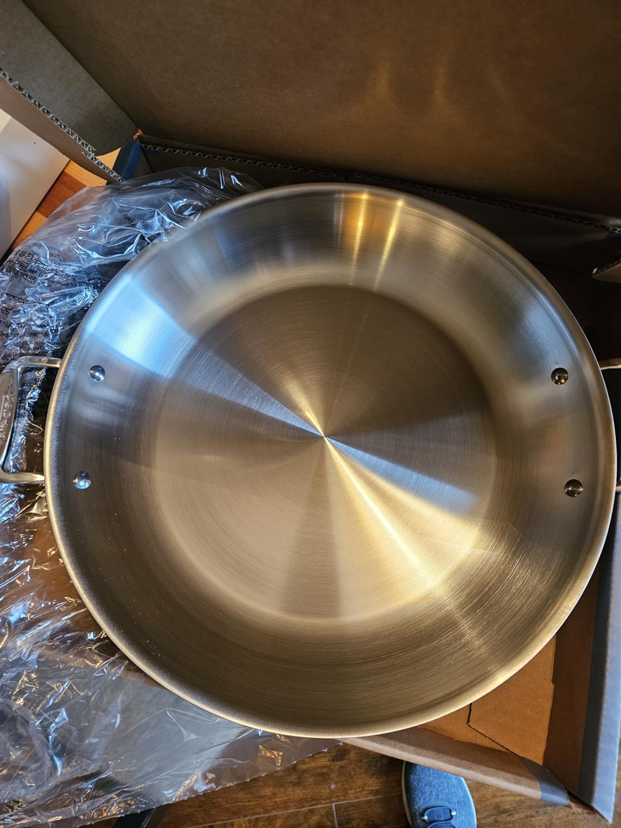 All-Clad D3 Stainless Steel 14-Inch Paella Pan, Made in the USA, Oven Safe & Induction Compatible customer photo 1