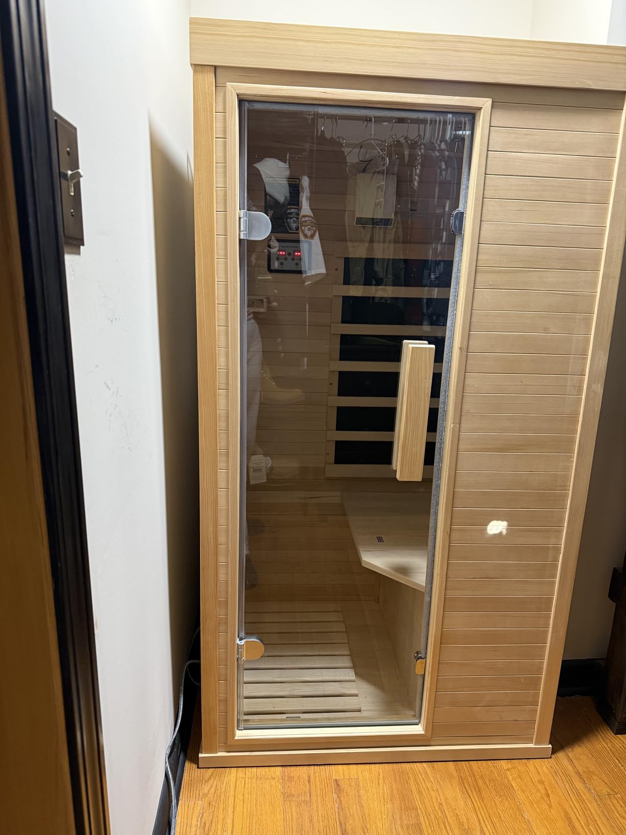 Outdoor Traditional Sauna, 4-6 Person Wooden Sauna, Steam Wet Wood Sauna with 220V with 6KW Heater, Sauna Stone, Thermometer customer photo 2