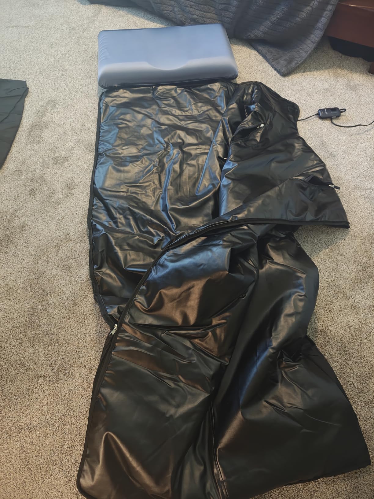 Infrared Sauna Blanket for Home, Gentle Deep Heat for Relaxation & Recovery, Portable Wellness Wrap for Full Body, Self Care Gifts for Women, Machine Washable PU Leather, 85-158F & Timer, 6 x 2.6 FT customer photo 1