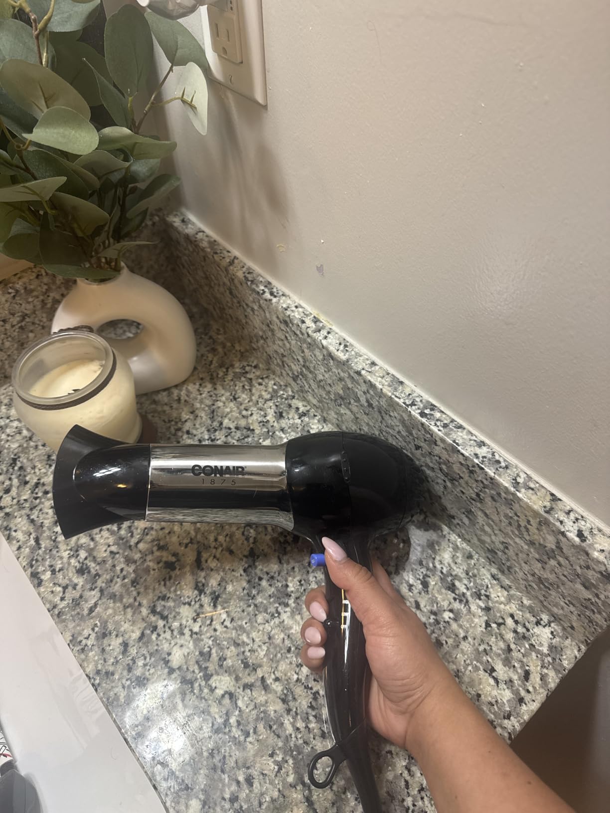 Conair Full Size Ionic Hair Dryer | 1875W Fast Drying Ionic Hair Dryer with Concentrator customer photo 1