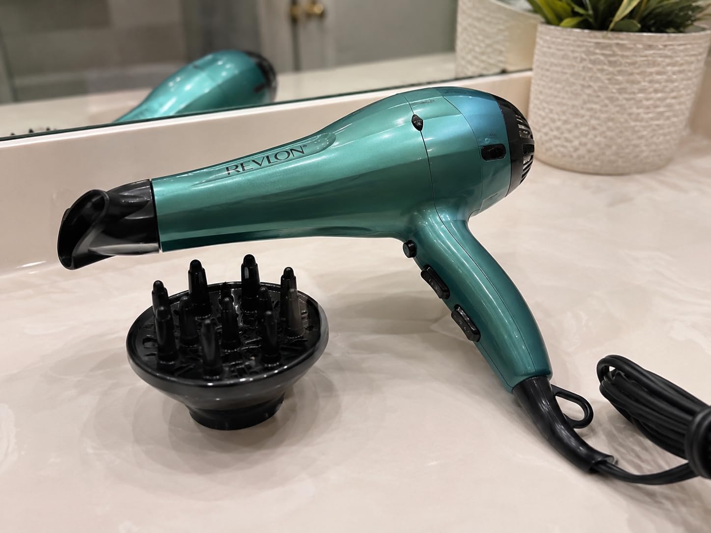 Revlon Volume Booster Hair Dryer | 1875W for Voluminous Lift and Body customer photo 1