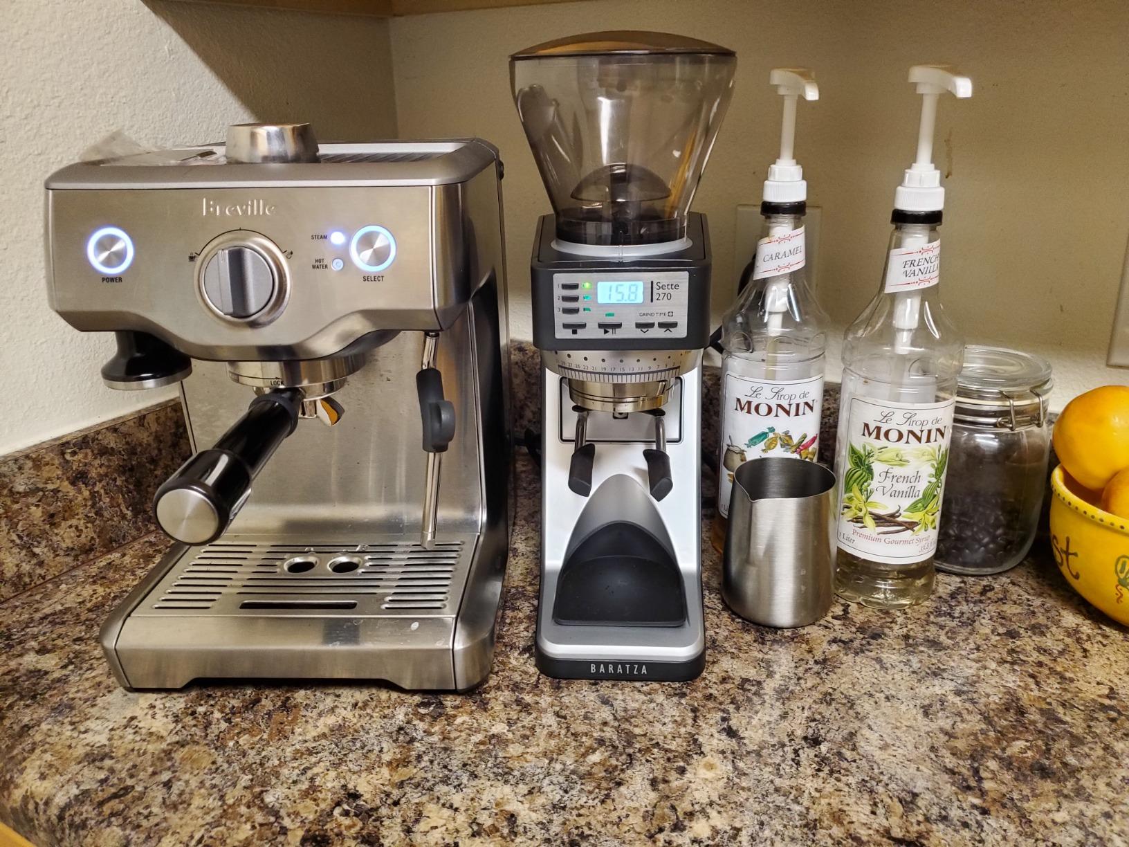 Duo Temp Pro Espresso Machine BES810BSS, Brushed Stainless Steel customer photo 2