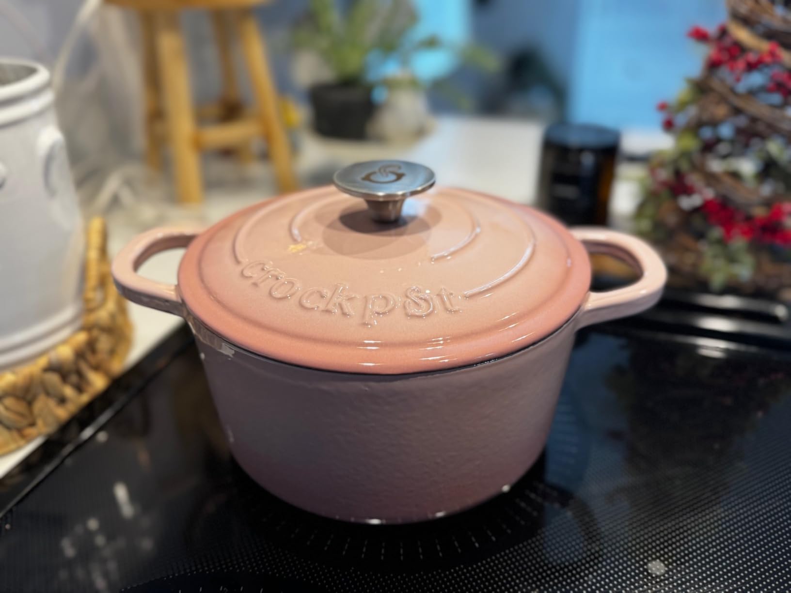 Crock-Pot Artisan 7-Quart Round Enameled Cast Iron Dutch Oven - Sapphire Blue, Durable Heavy-Duty Cookware for Slow Cooking, Baking, Roasting with Lid customer photo 2