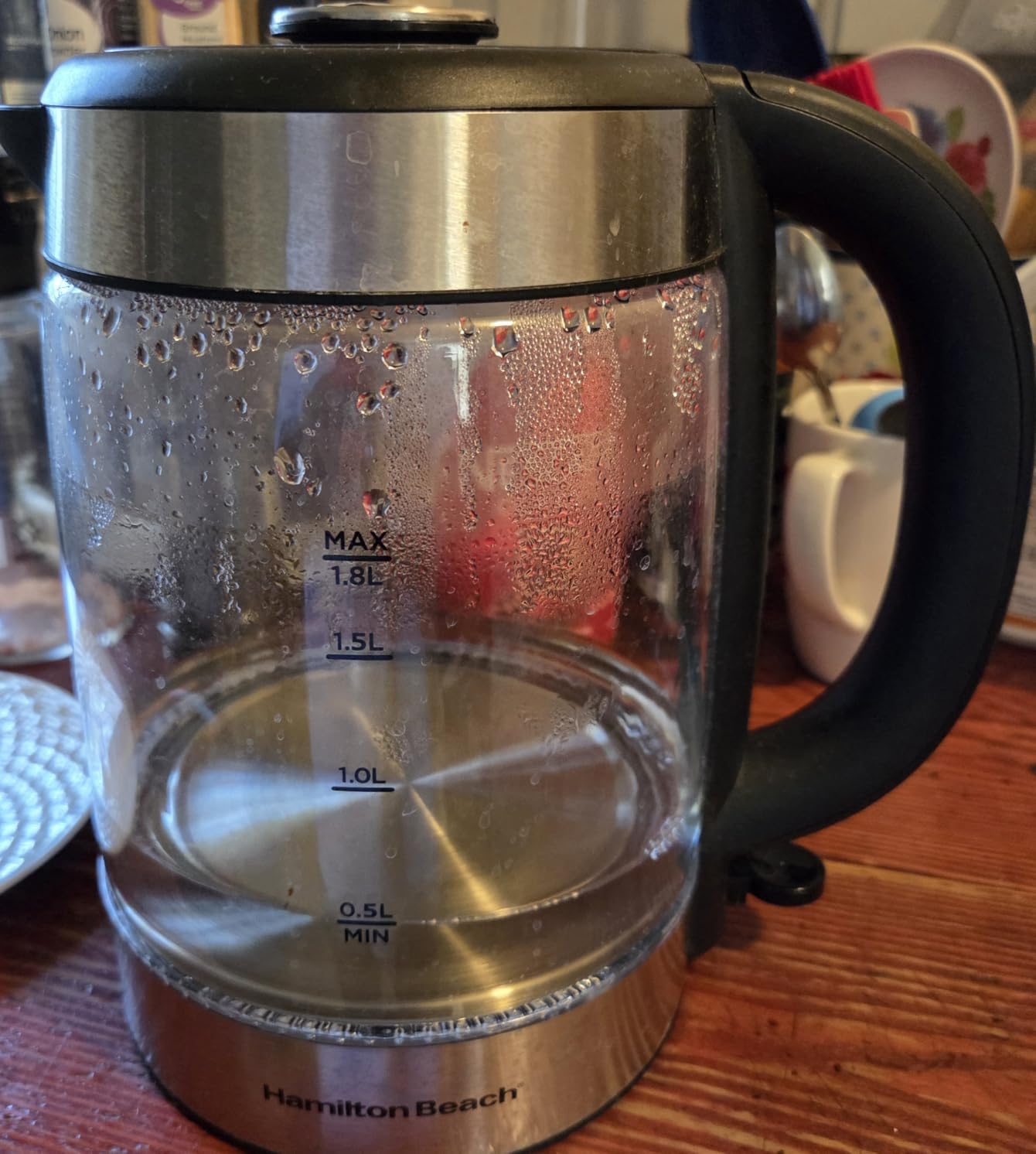 Hamilton Beach Electric Tea Kettle, Water Boiler & Heater, 1 Liter, 1500 Watts for Fast Boiling, BPA Free, Cordless Serving, Auto-Shutoff & Boil-Dry Protection, Blue LED, Glass (40930) customer photo 2