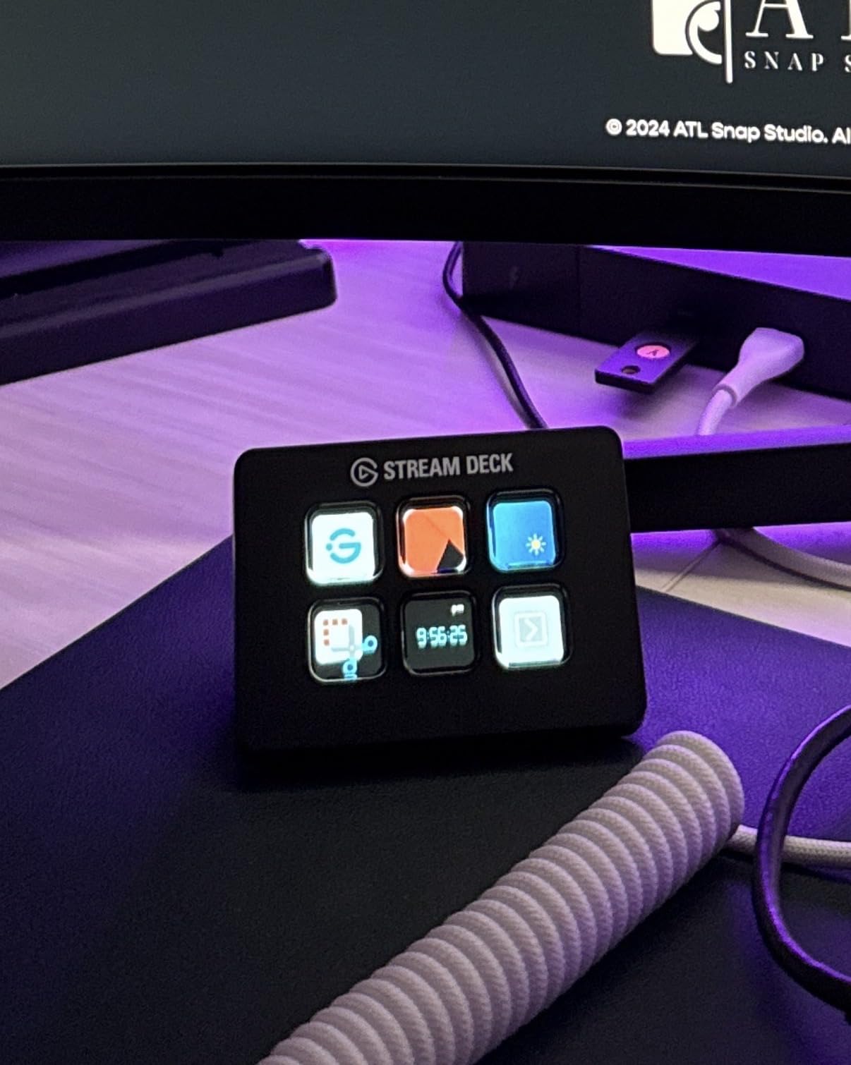 Stream Deck Mini - Control Zoom, Teams, PowerPoint, MS Office and More, Boost Productivity with Seamless Integration for Daily Apps, Set Up Shortcuts Easily, Compatible with Mac and PC customer photo 1