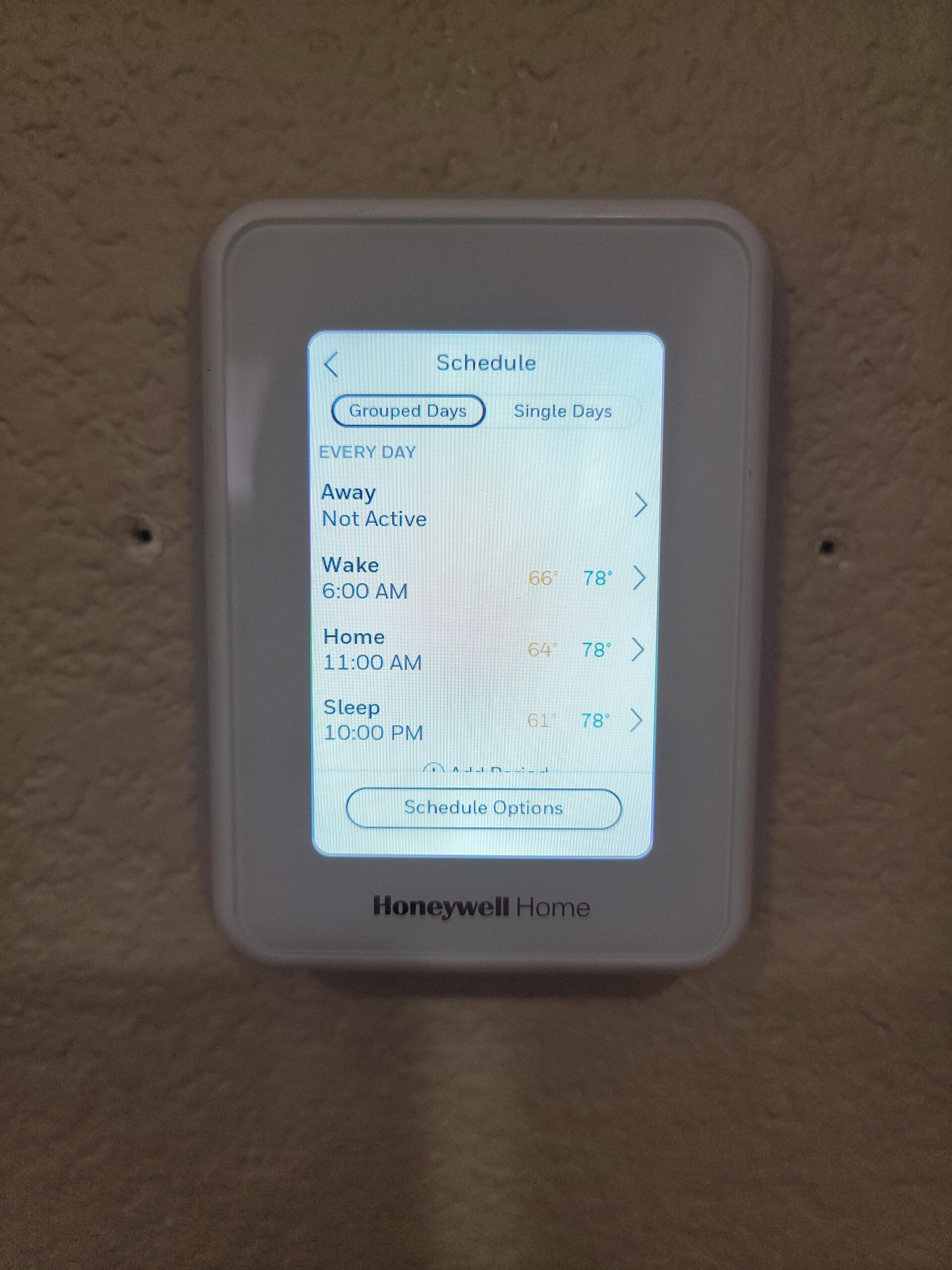 Honeywell Home T9 WiFi Smart Thermostat with 1 Smart Room Sensor, Touchscreen Display - White customer photo 2