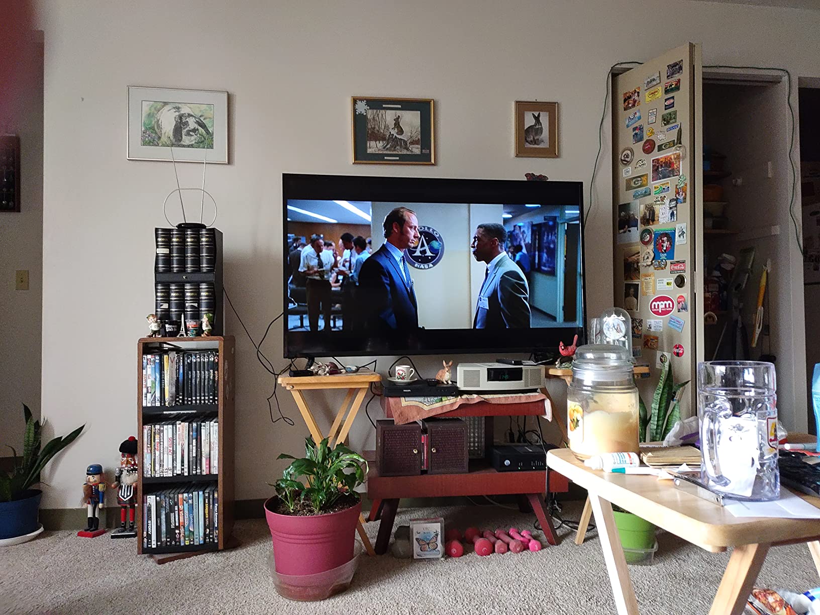 Roku Premiere | HD/4K/HDR Streaming Media Player with Simple Remote and Premium HDMI Cable, Black (Renewed) customer photo 2
