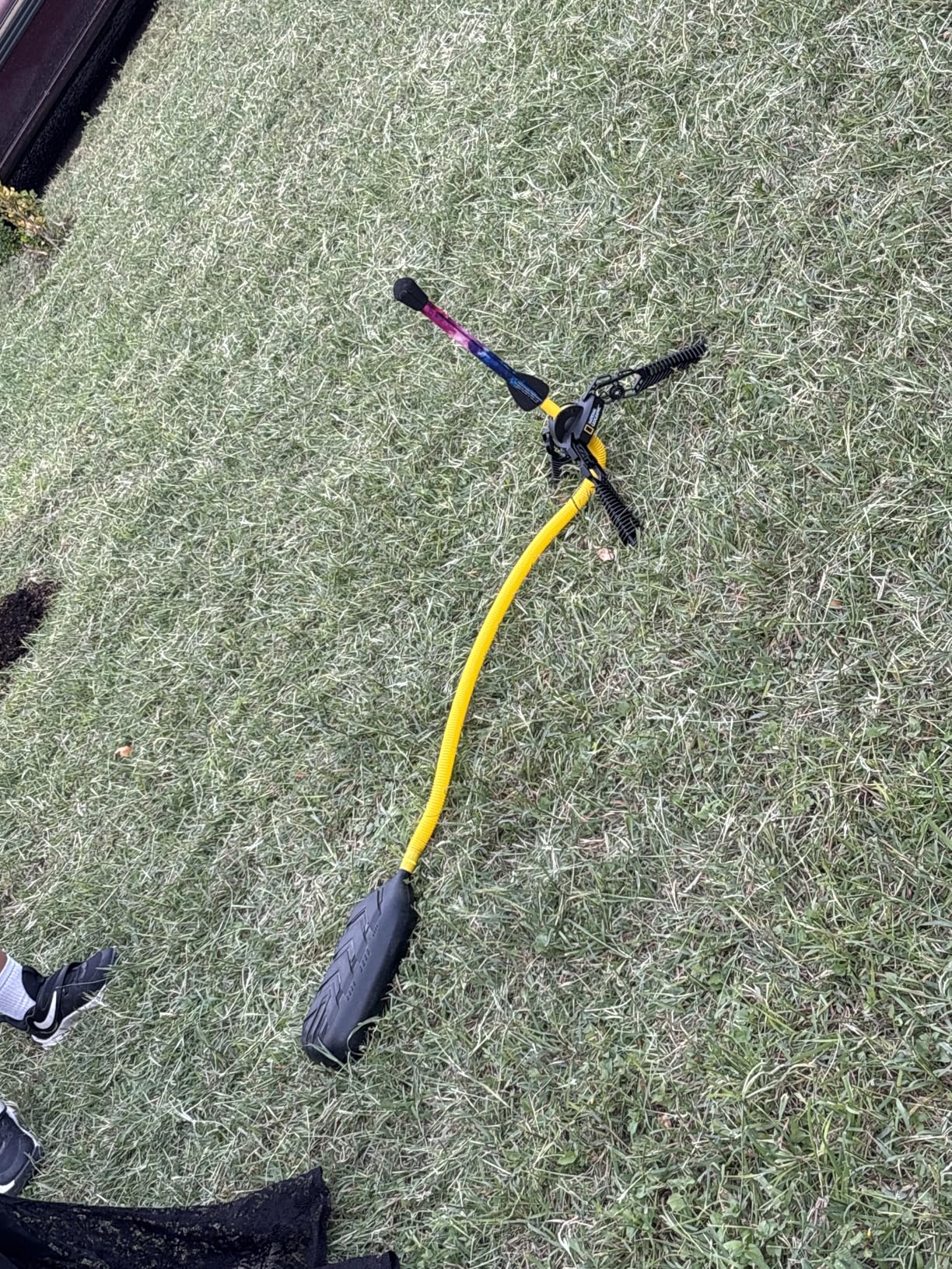 National Geographic Air Rocket Toy - Ultimate LED Rocket Launcher for Kids, Jump and Launch the Light Up, Air Powered, Foam Tipped Rockets up to 100 Feet customer photo 2