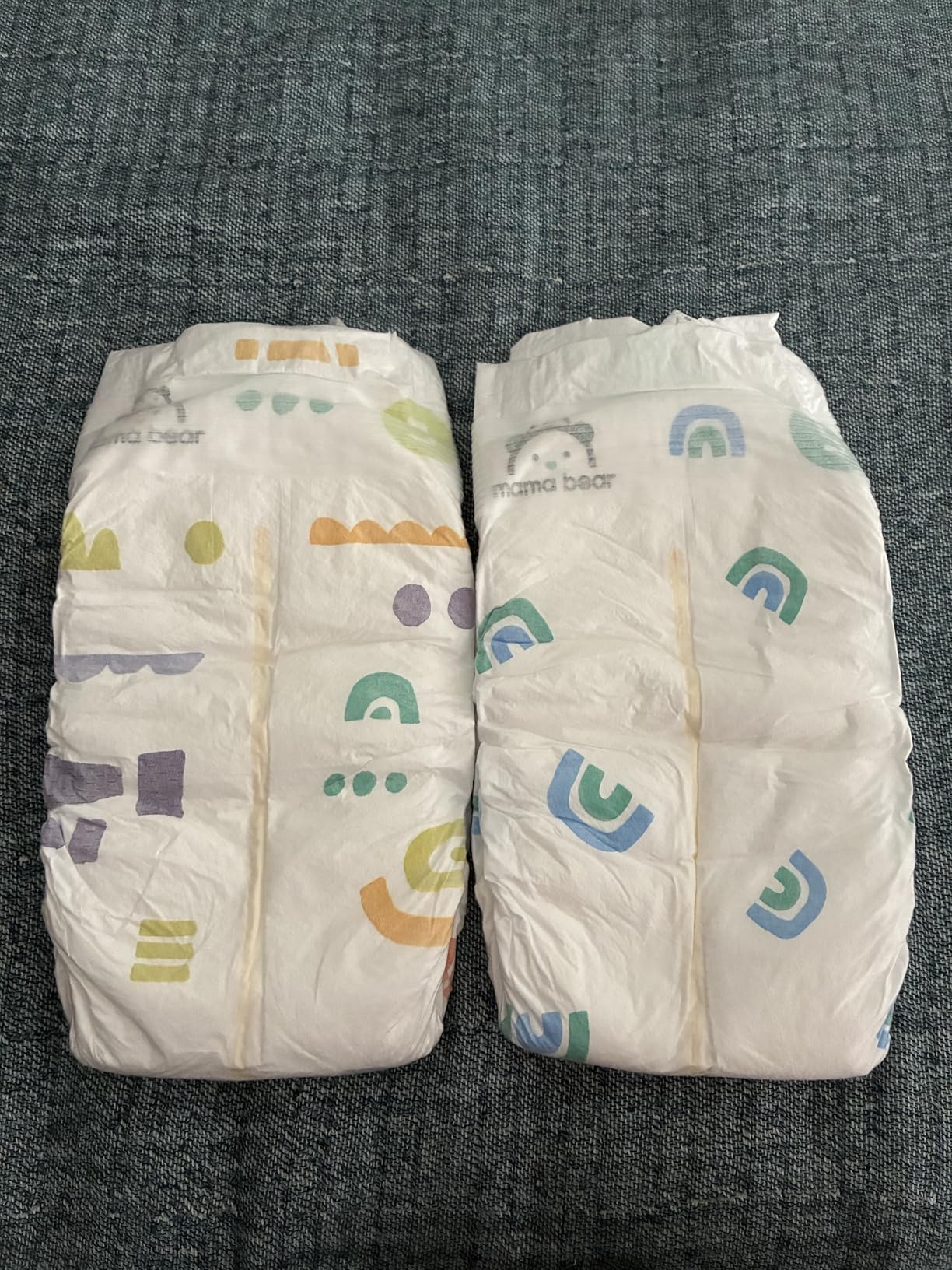 Amazon Brand - Mama Bear Gentle Touch Baby Diapers, Formulated without Fragrance, Size 4, 148 Count (4 packs of 37), with Skin Protection and Leak Protection customer photo 1