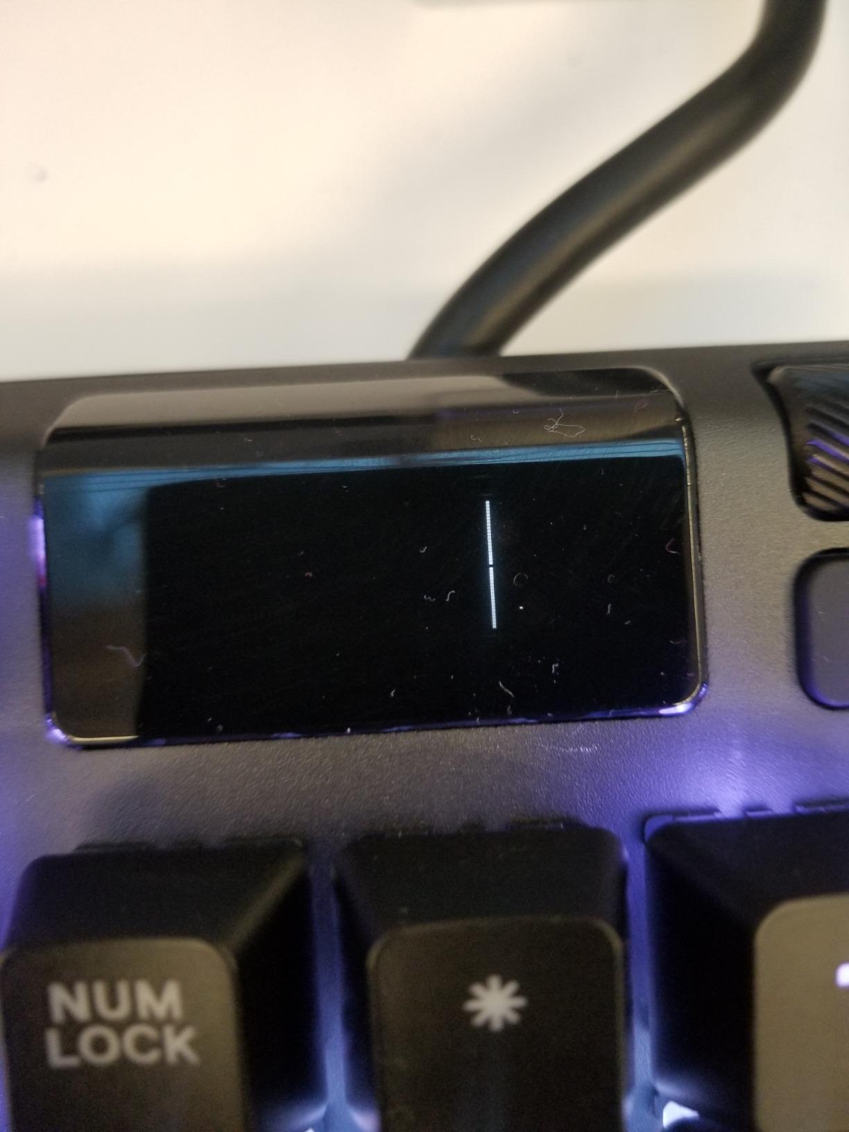 Apex 7 Mechanical Gaming Keyboard - OLED Smart Display - USB Passthrough and Media Controls - Linear, Quiet - RGB Backlit (Red Switch) customer photo 2