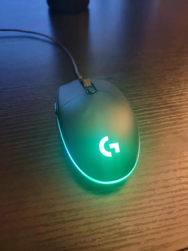 Logitech G203 Wired Gaming Mouse, 8,000 DPI, Rainbow Optical Effect LIGHTSYNC RGB, 6 Programmable Buttons, On-Board Memory, PC/Mac - Black customer photo 2