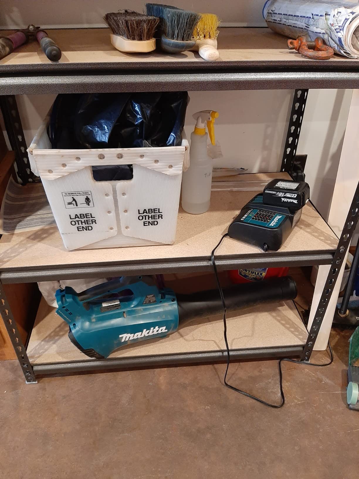 Makita XBU03SM1 18V LXT Lithium-Ion Brushless Cordless Blower Kit (4.0Ah) customer photo 1