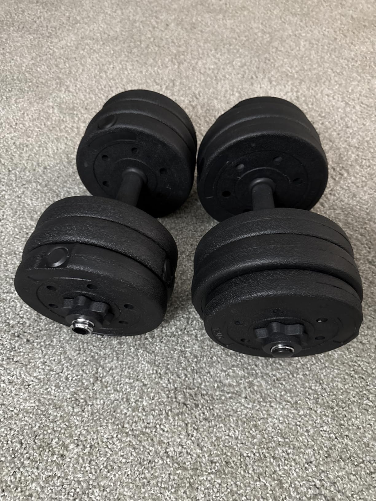 Yaheetech Adjustable Dumbbell Sets Free Weights for Women Men Beginner Dumbbells Changeable Home Gym Apartment Exercise & Fitness Equipment Black customer photo 2