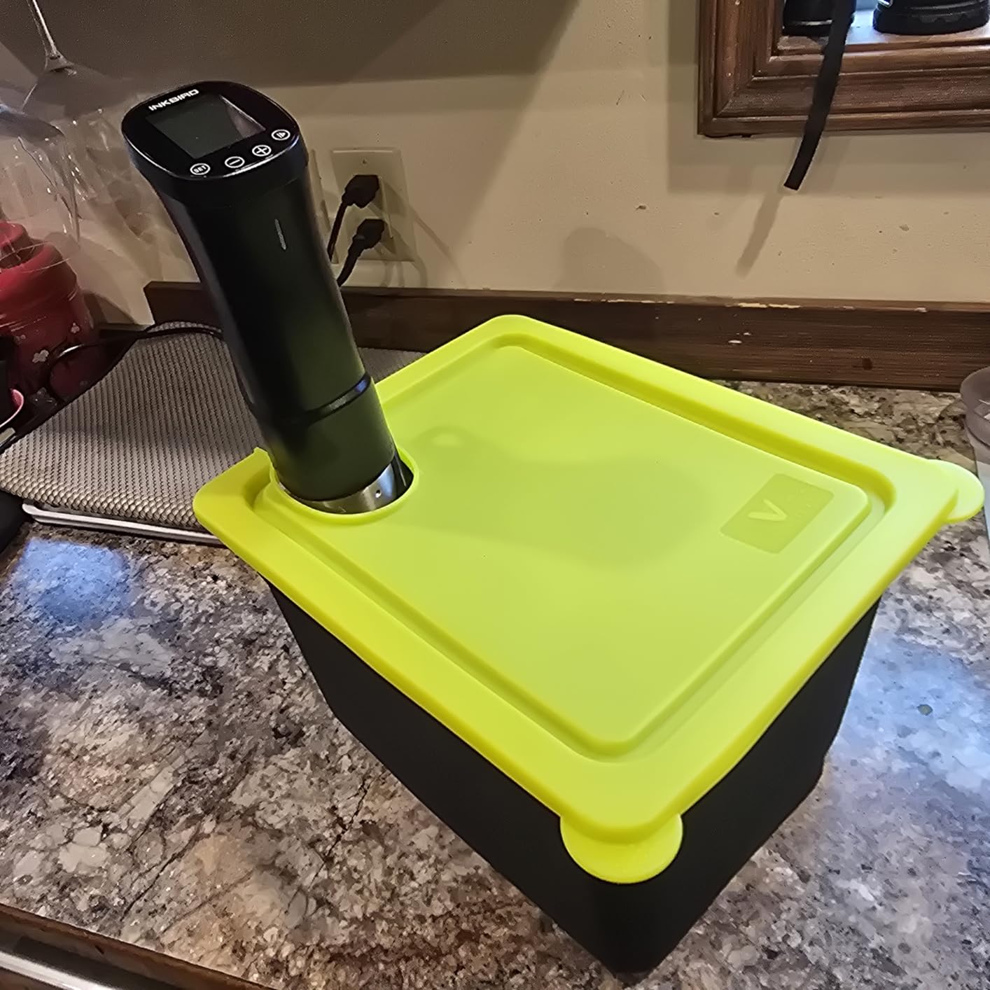 12Qt Sous Vide Container Kit w/Collapsible Lid + Lock-In Divider Rack + Insulating Sleeve - For Long Cooks, Fits Most Clamp-Style Circulators customer photo 1