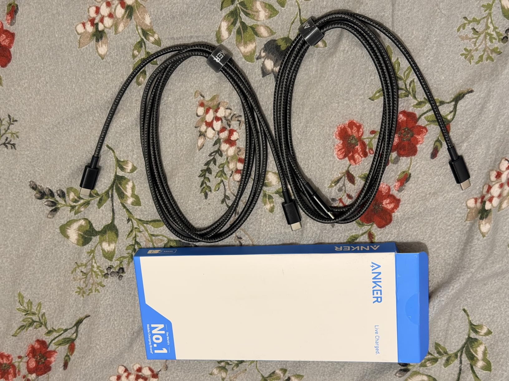 Anker USB C to USB C Cable, Type-C 60W Fast Charging Cable (6 FT, 2Pack) for iPhone 17 Series, iPad mini 6 and More (Black) customer photo 1