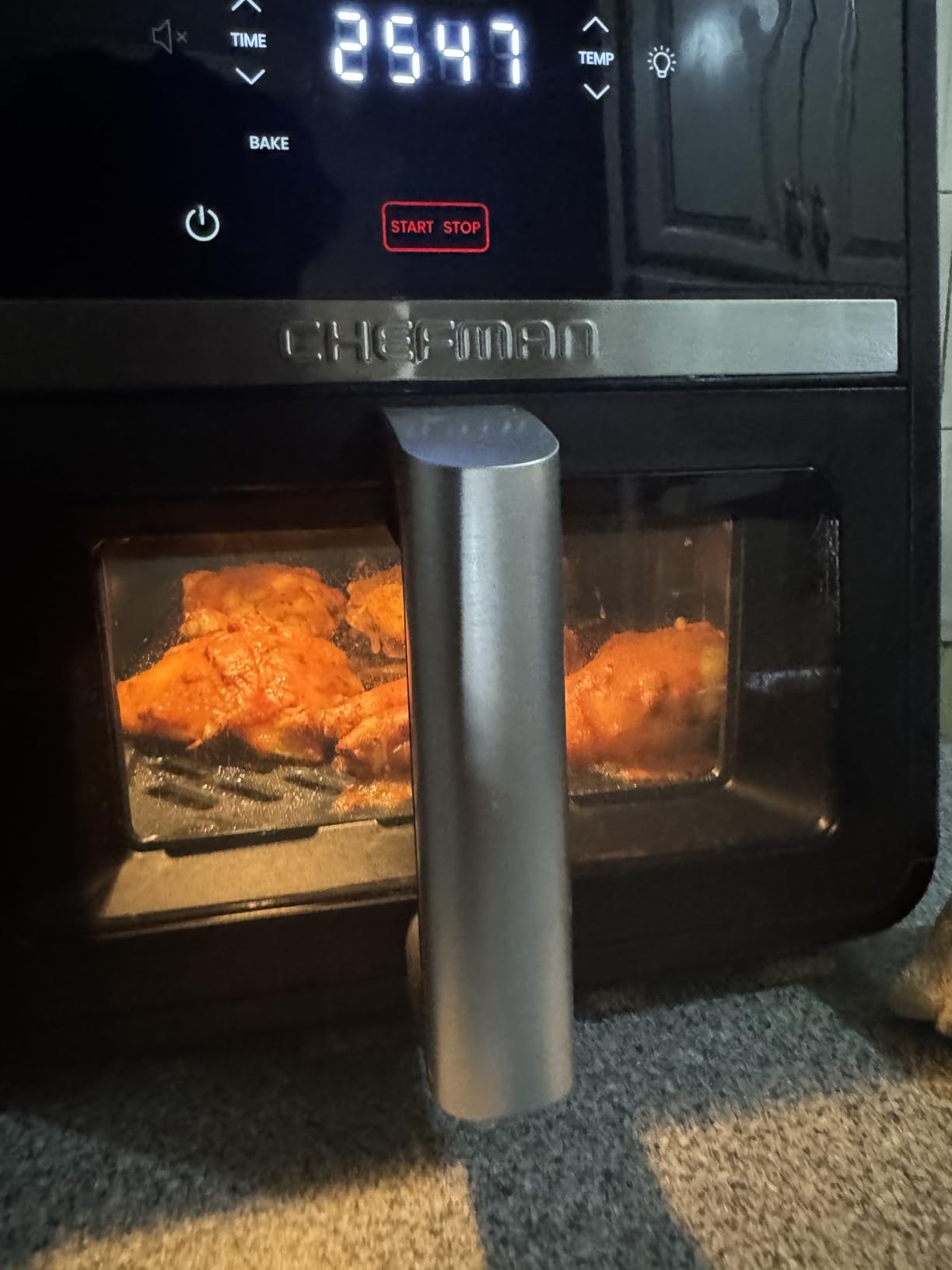 Chefman Air Fryer 8 Qt, TurboFry 4-in-1 with 450F Hi-Fry Option, Bake, Dehydrate, Frozen, XL Nonstick Dishwasher-Safe Basket, Stainless Steel customer photo 2