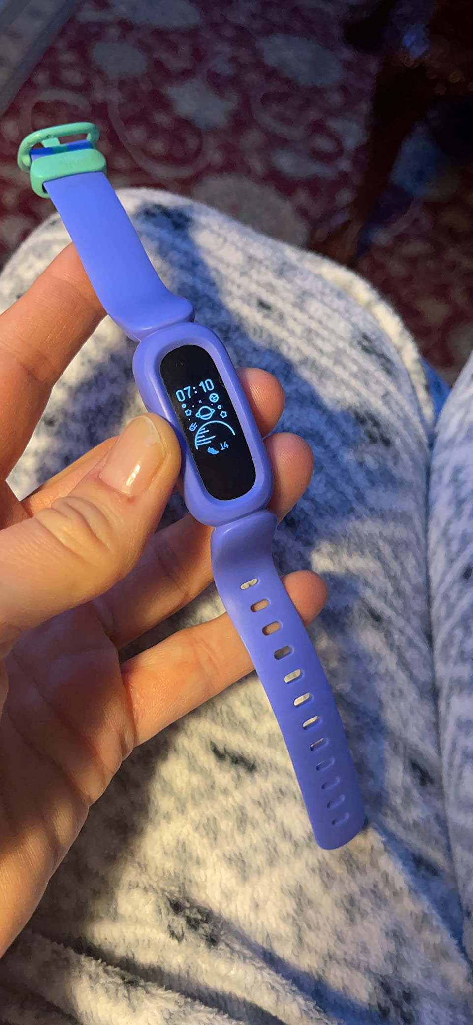 Fitbit Ace 3 Activity-Tracker for Kids 6+, Minions Special Edition, Yellow customer photo 2