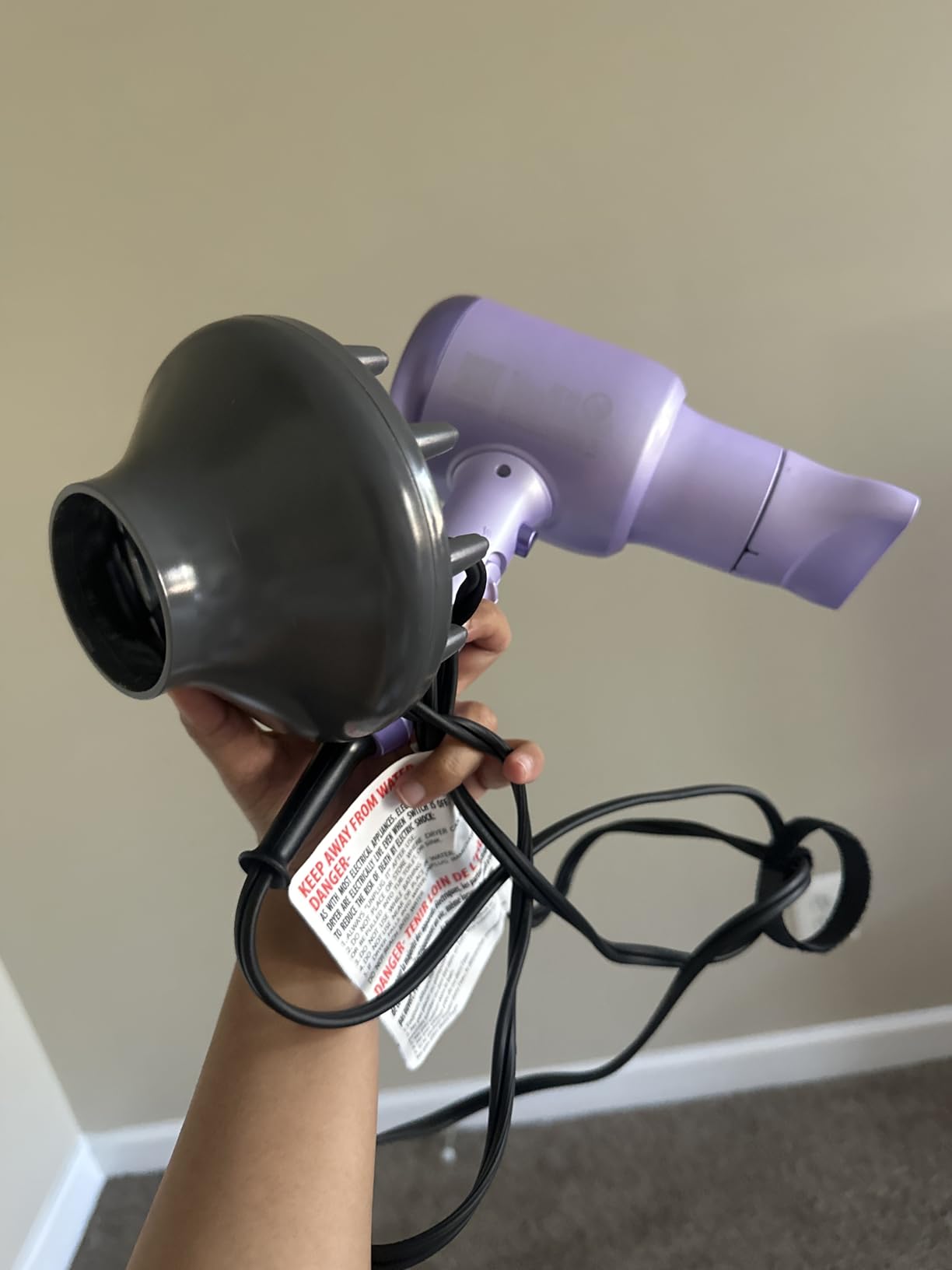 Wavytalk Hair Dryer, Blown Away Ionic Hair Dryer for Curly Hair with Diffuser, 1875W Fast Drying Blow Dryer with Ceramic Technology customer photo 2
