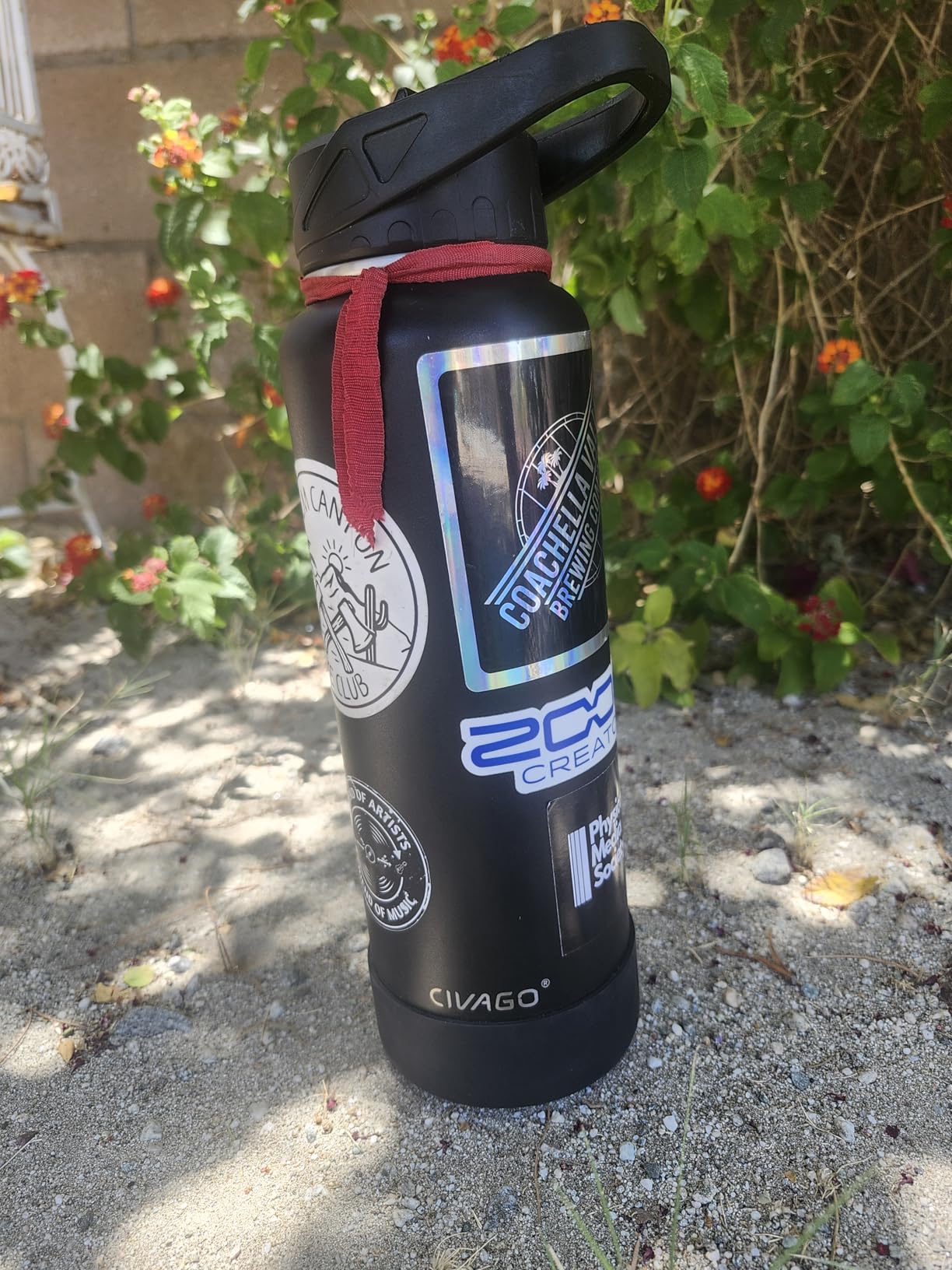 CIVAGO 40 oz Insulated Water Bottle With Straw, Stainless Steel Sports Water Cup Flask with 3 Lids (Straw, Spout and Handle Lid), Double Walled Travel Thermal Canteen Mug, Midnight Black customer photo 1