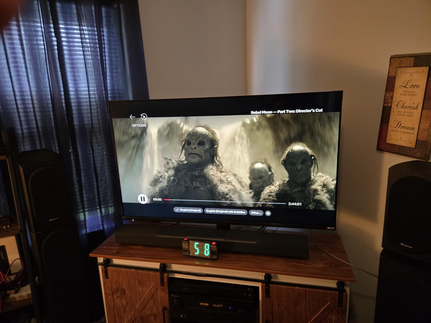 VIZIO 50-inch Quantum Pro 4K 120Hz QLED HDR10+ Smart TV with Dolby Vision, Active Full Array, WiFi 6E, Apple AirPlay, Chromecast Built-in, M50QXM-K01, 2023 Model customer photo 1