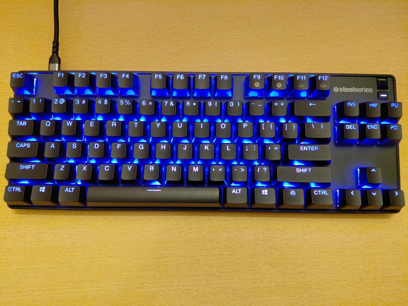 Apex 9 TKL - HotSwap Optical Mini Keyboard - TKL Esports Design - Optical Switches - RGB Customization - Aluminum Alloy Frame - Double Shot PBT Keycaps customer photo 1
