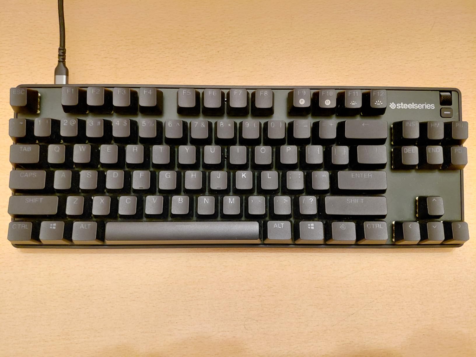 Apex 9 TKL - HotSwap Optical Mini Keyboard - TKL Esports Design - Optical Switches - RGB Customization - Aluminum Alloy Frame - Double Shot PBT Keycaps customer photo 2