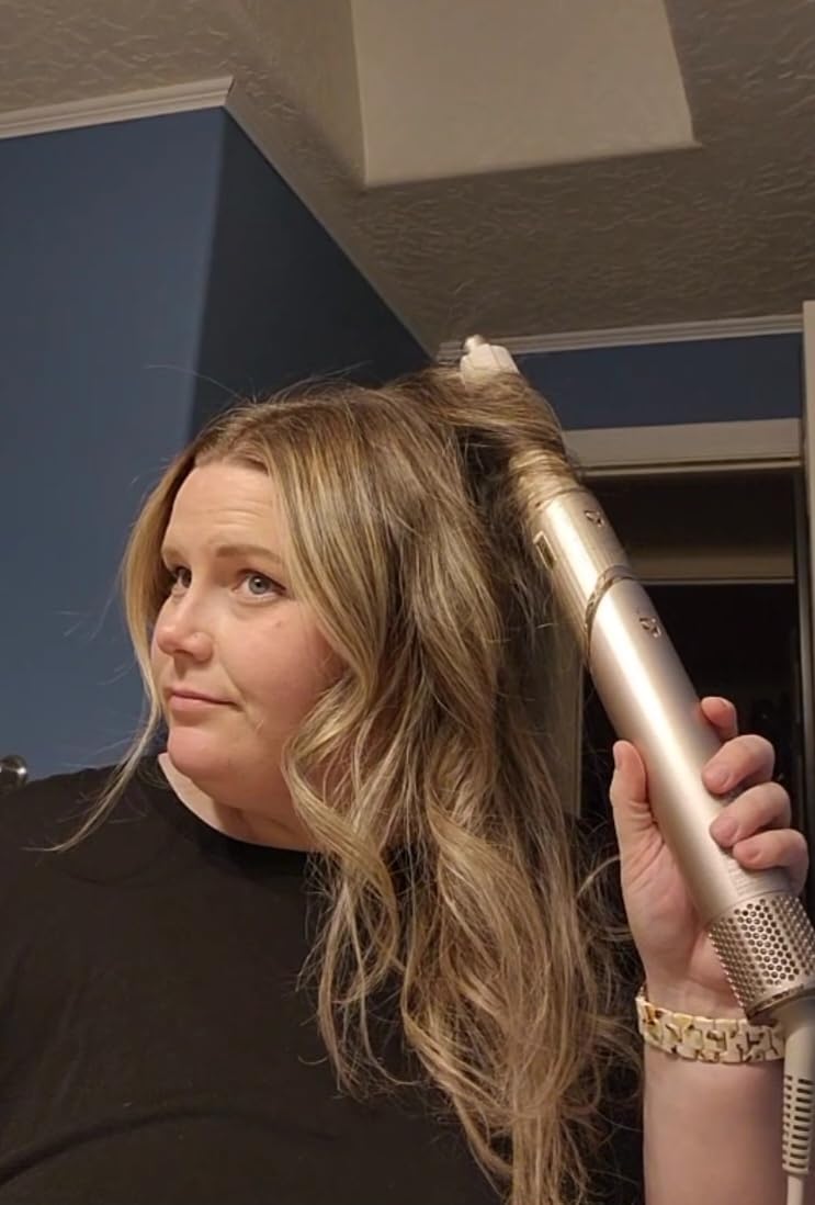 Shark FlexStyle | Air Multi-Styler & Drying System | Hair Dryer Brush for Blowouts with Coanda Auto- Wrap Curlers, Oval Brush, Curl-Defining Diffuser & Concentrator Attachment | Stone | HD435 customer photo 1