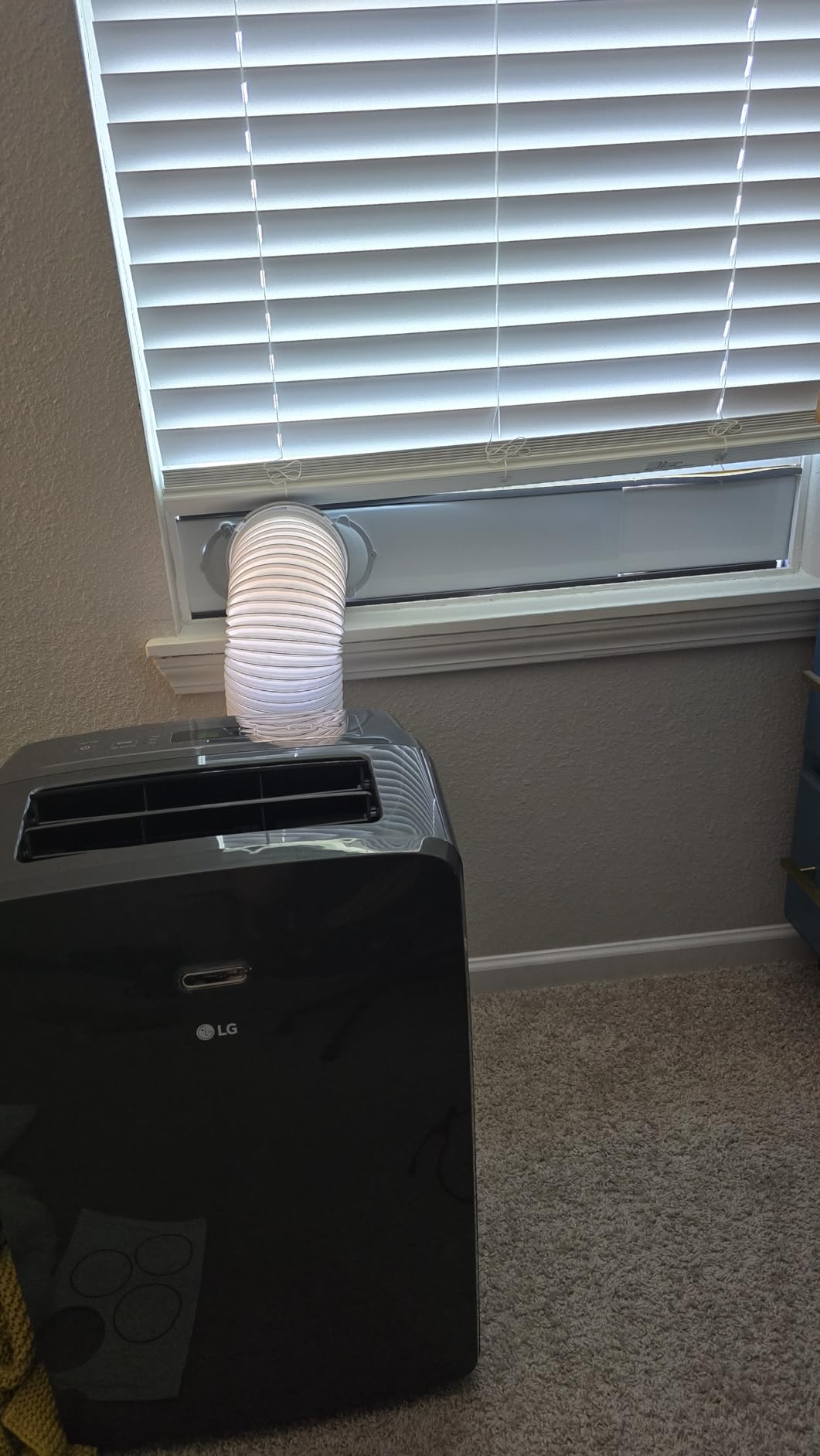 LG 8000 BTU (DOE) / (12000 ASHRAE) Portable Air Conditioners Cools 350 Sqft Easy Install & WiFi App Remote Eco-friendly, Quiet Small & Medium Room Air Conditioner AC Unit Home Gray LP0823GSSM customer photo 1
