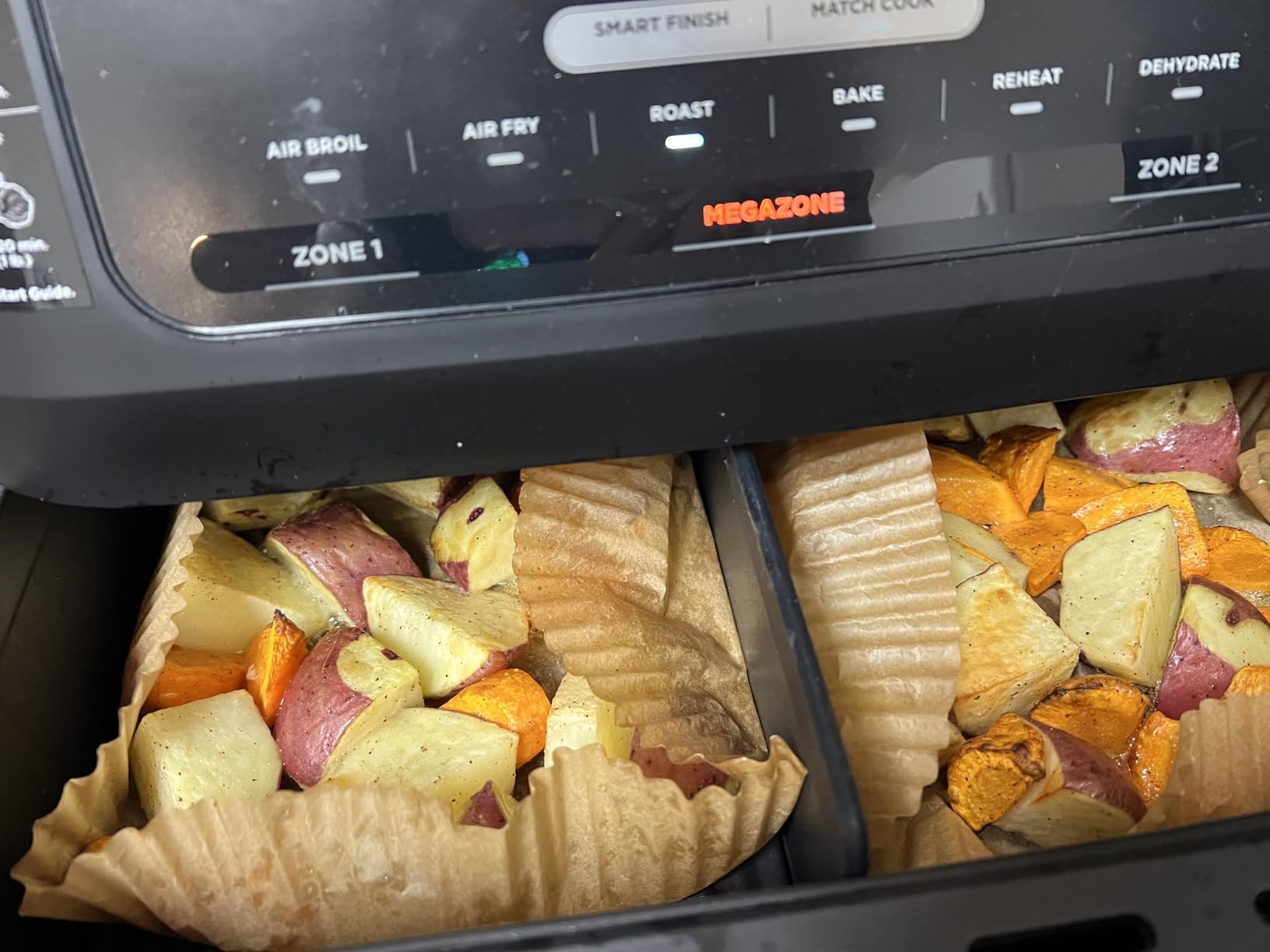 Ninja Foodi Air Fryer, 6-in-1 with 7-QT MegaZone & Basket Divider, 450F (DZ071) customer photo 1