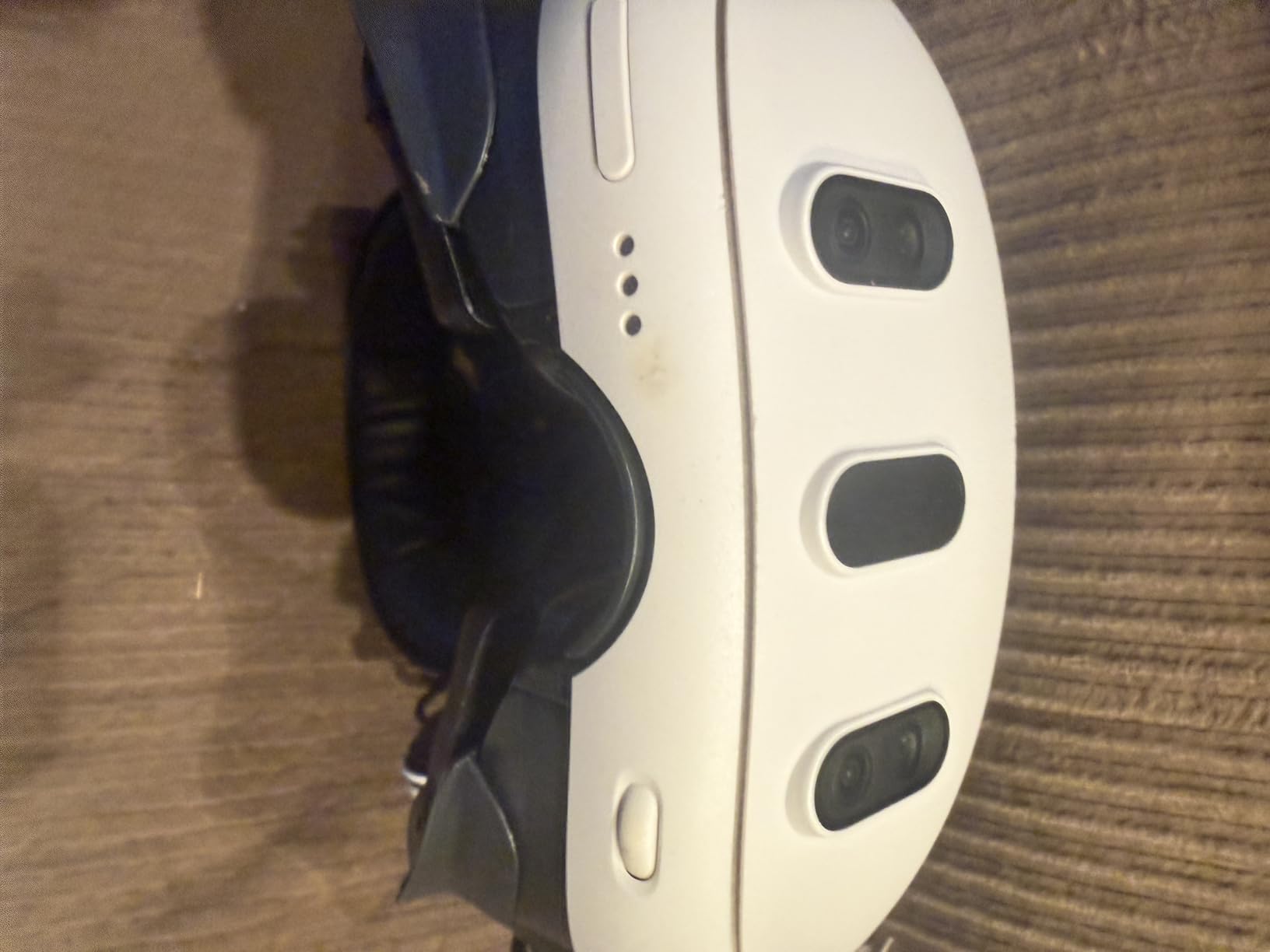 Meta Quest 3 512GB | VR Headset - Thirty Percent Sharper Resolution - 2X Graphical Processing Power - Virtual Reality Without Wires customer photo 2
