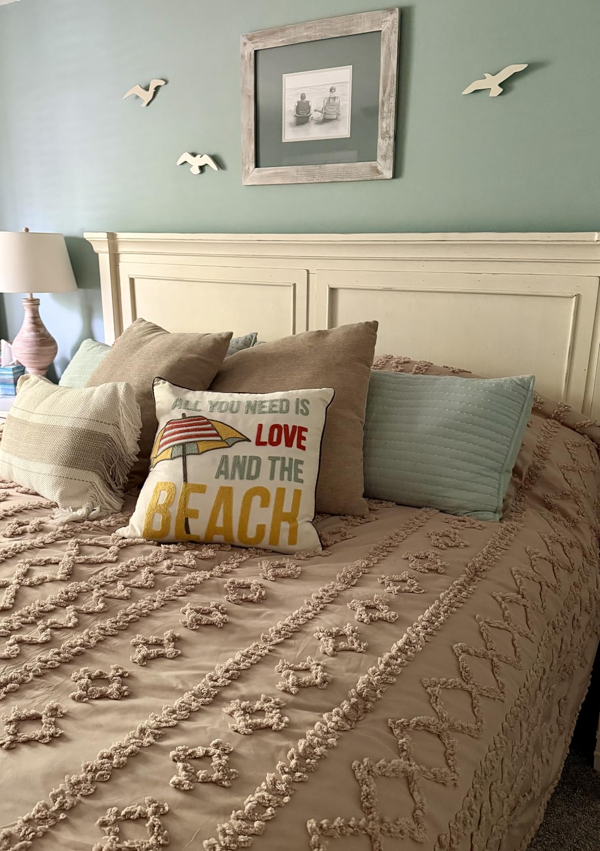 Bedsure Tufted Boho Comforter Set Queen Size - Beige Boho Bed Set, GentleSoft 3 Pieces Farmhouse-Style Embroidery Bedding, Gifts for Woman, Soft Jacquard Kids' Queen Comforter for All Seasons customer photo 2