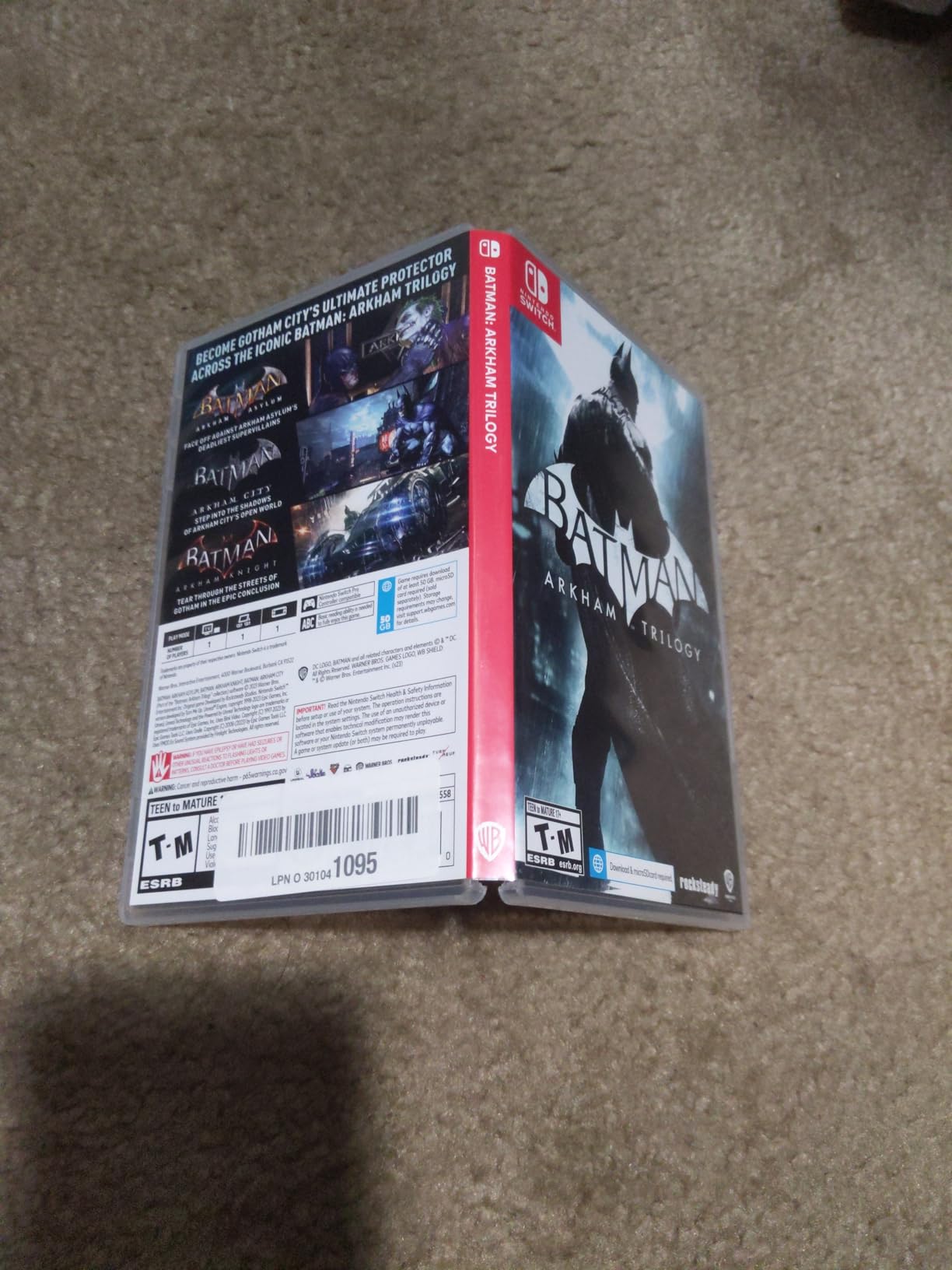 Batman: Arkham Trilogy - Nintendo Switch customer photo 2