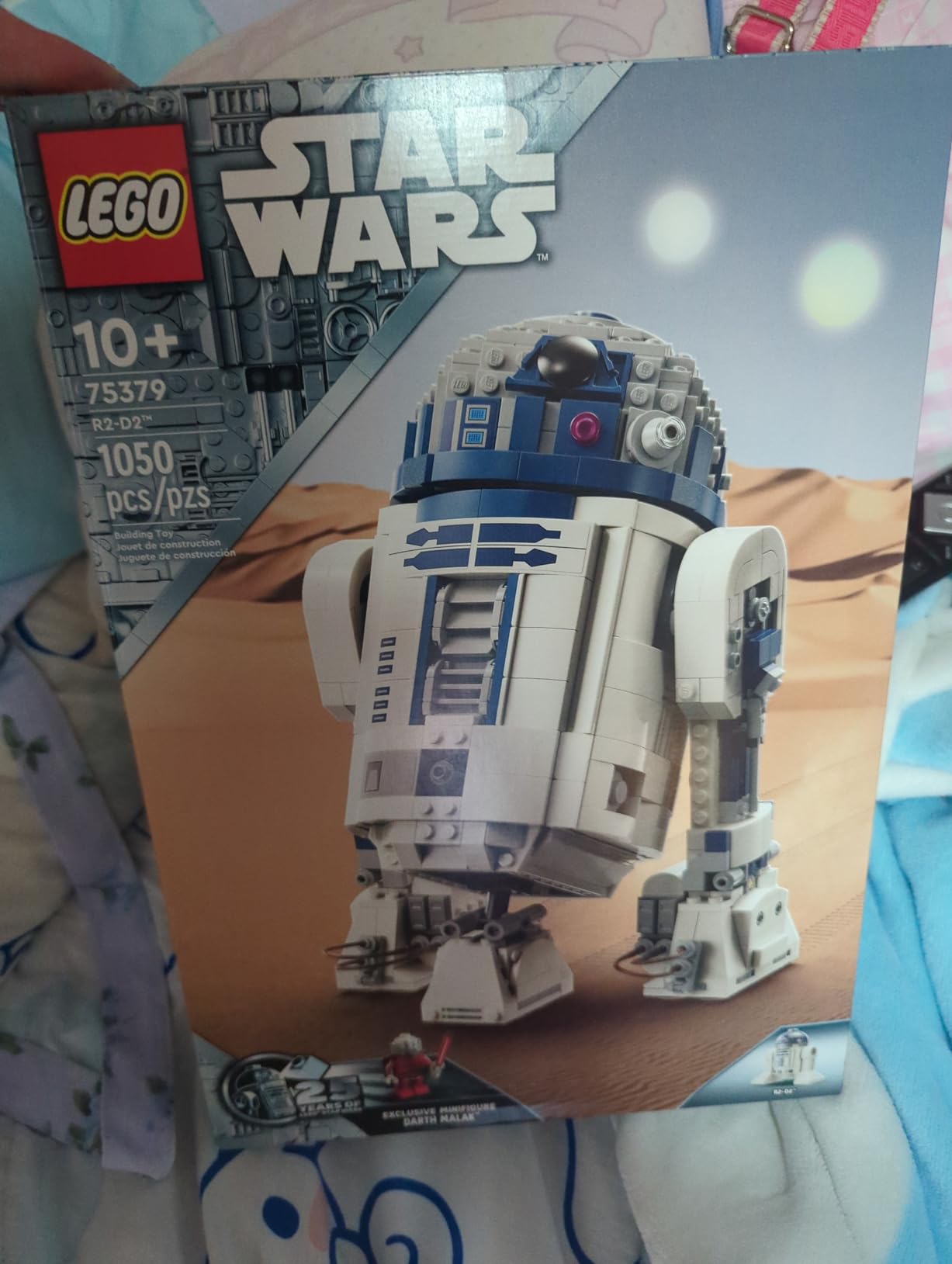 LEGO Star Wars R2-D2 Building Toy Set with 25th Anniversary Darth Malak Minifigure (75379) customer photo 2