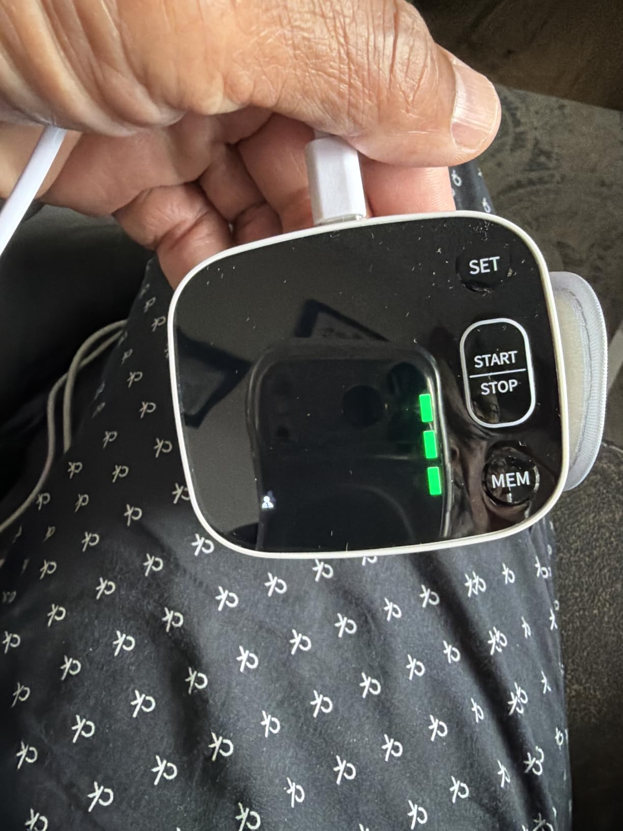Blood Pressure Monitors for Home Use Rechargeable Wrist Digital BP Machine with LED Backlit Display, Voice Broadcast, 240 Memory for 2 Users customer photo 1