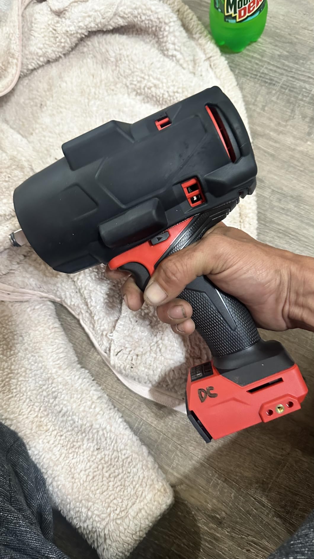 M18 Fuel 1/2 High Torque Impact Wrench with Friction Ring customer photo 1