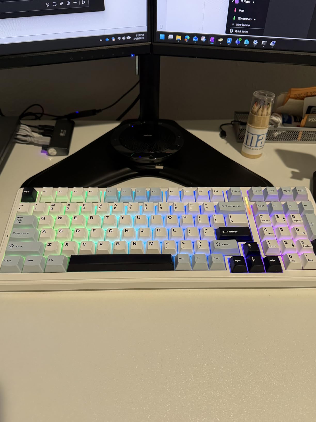 AULA F99 Wireless Mechanical Keyboard, Tri-Mode BT5.0/2.4GHz/USB-C Hot Swappable Custom Keyboard, Pre-lubed Linear Switches, RGB Backlit Computer Gaming Keyboards for PC/Tablet/PS/Xbox customer photo 2