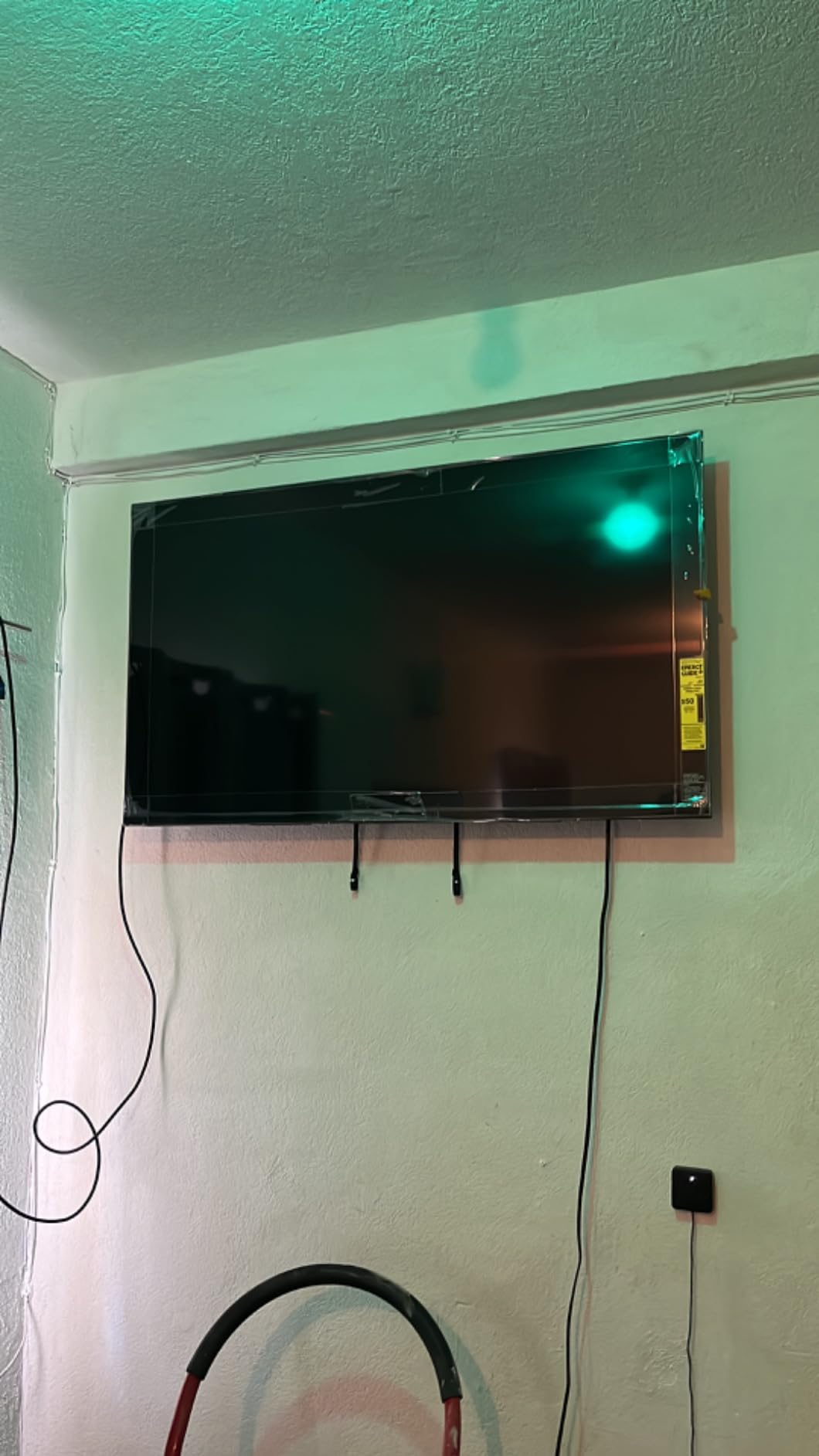 65-Inch Class 4K Ultra HD BRAVIA 3 LED Smart TV with Google TV Dolby Vision HDR, PS5 Exclusive Features (K-65S30) customer photo 1