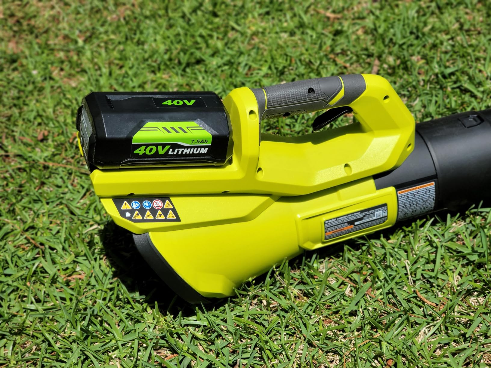 RYOBI 40V 120 MPH 550 CFM Cordless Battery Leaf Blower Tool ONLY RY40LB01B customer photo 2
