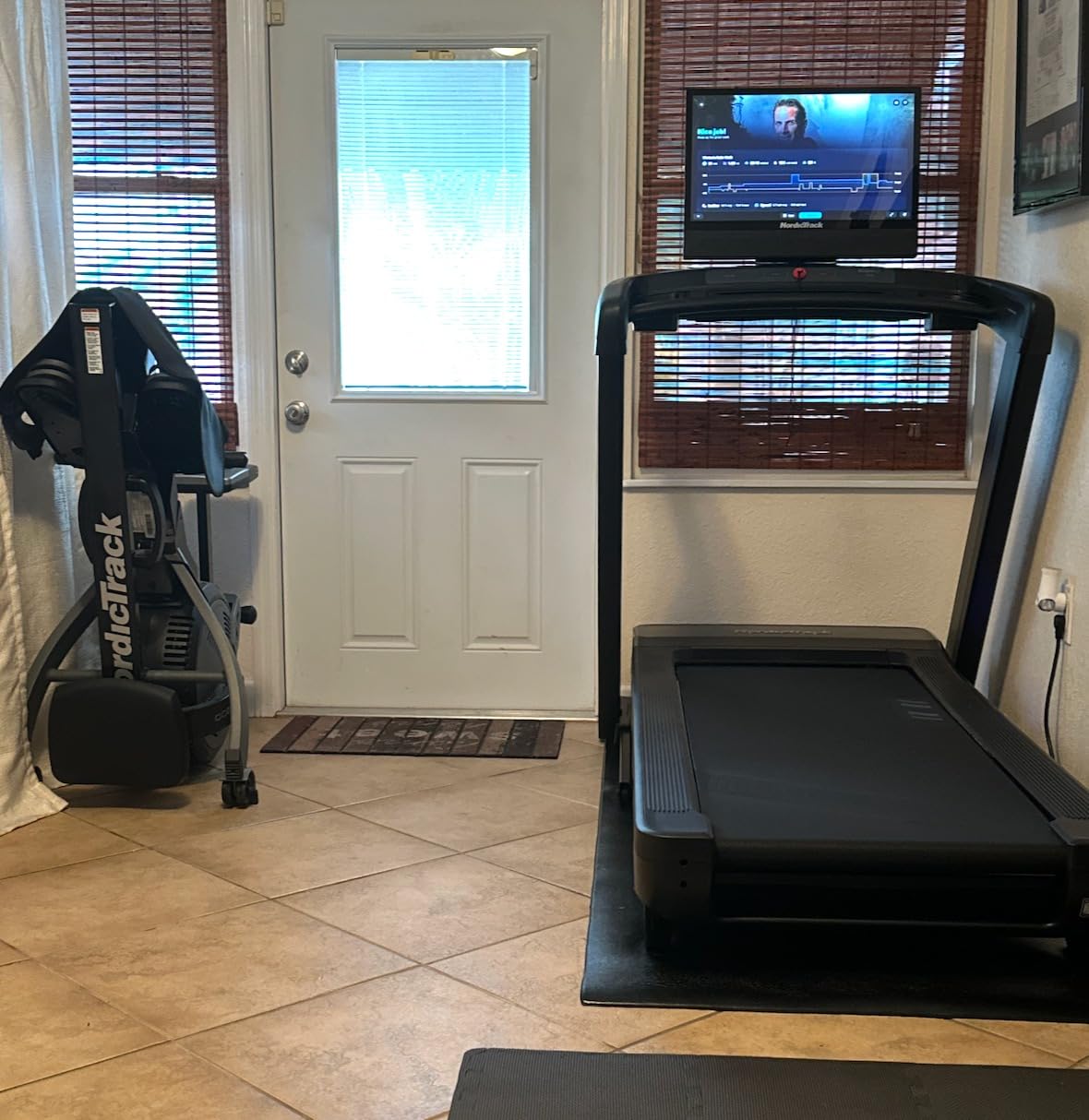 NordicTrack Commercial Series Premium Foldable Treadmill customer photo 1