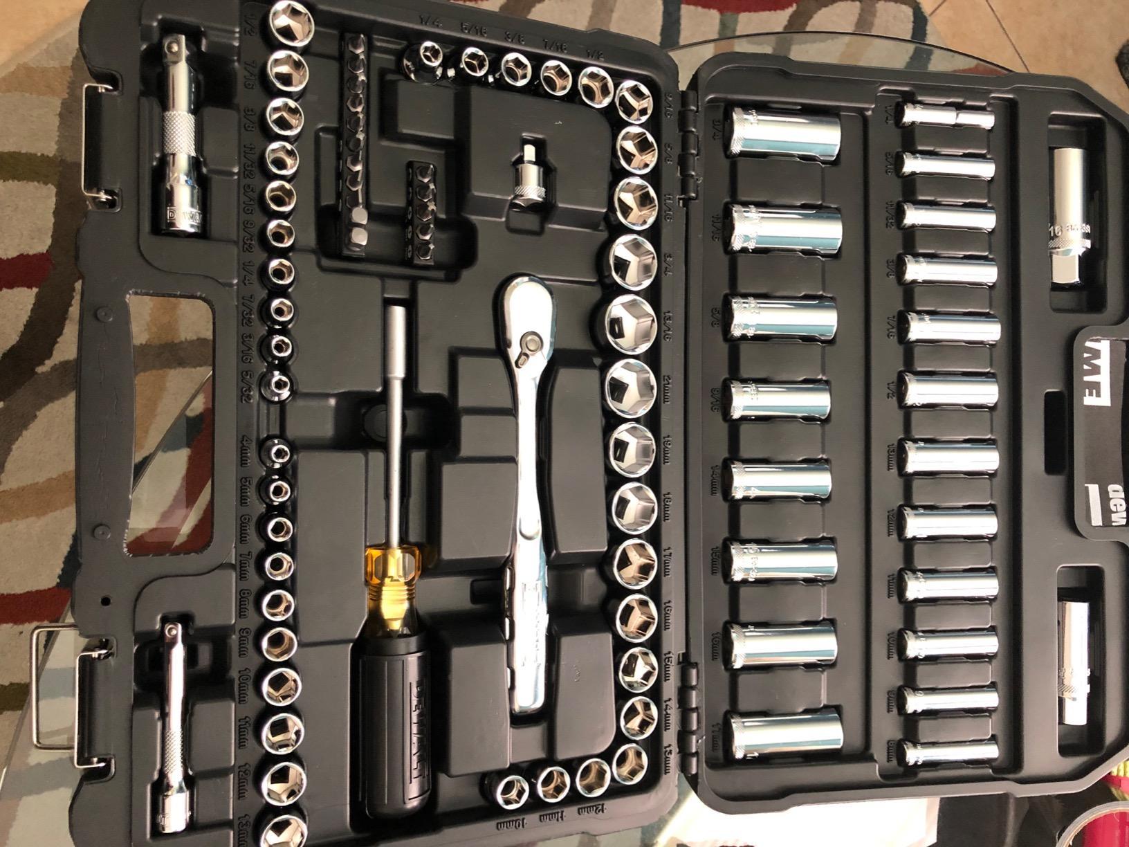 DEWALT Mechanics Tool Set, 84 Piece SAE/Metric Set with Low Profile 72-tooth Ratchet, 1/4 Inch Drive (DWMT45424) customer photo 1