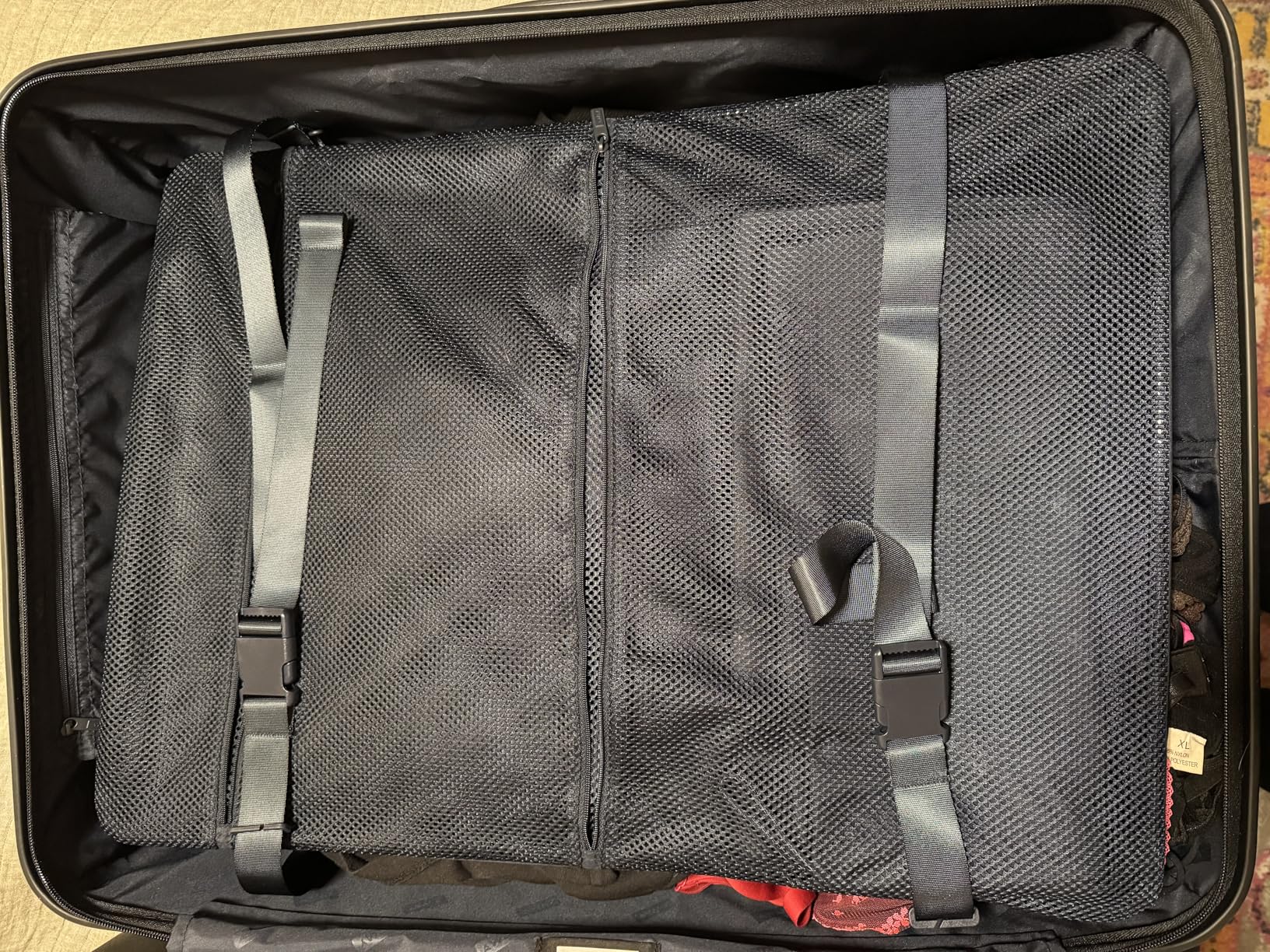 Away Trunk Checked Luggage - 31-Inch Lightweight Hardside Suitcase with 360 WhisperGlide Spinner Wheels, Interior Compression System, TSA-Accepted Lock - Navy Blue customer photo 2
