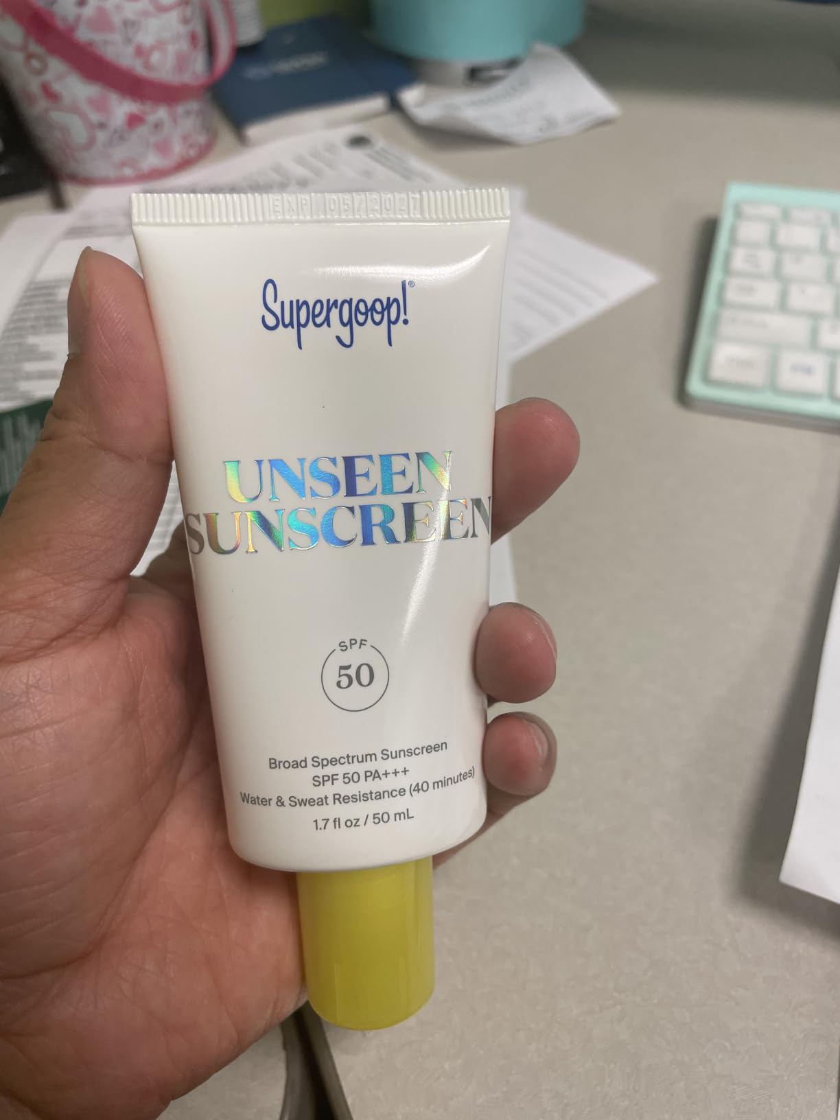 Supergoop! Unseen Sunscreen - Clear & Invisible Face Sunscreen + Broad Spectrum + Makeup-Gripping Primer - Weightless, Scentless, Oil Free - For All Skin Types & Tones customer photo 1