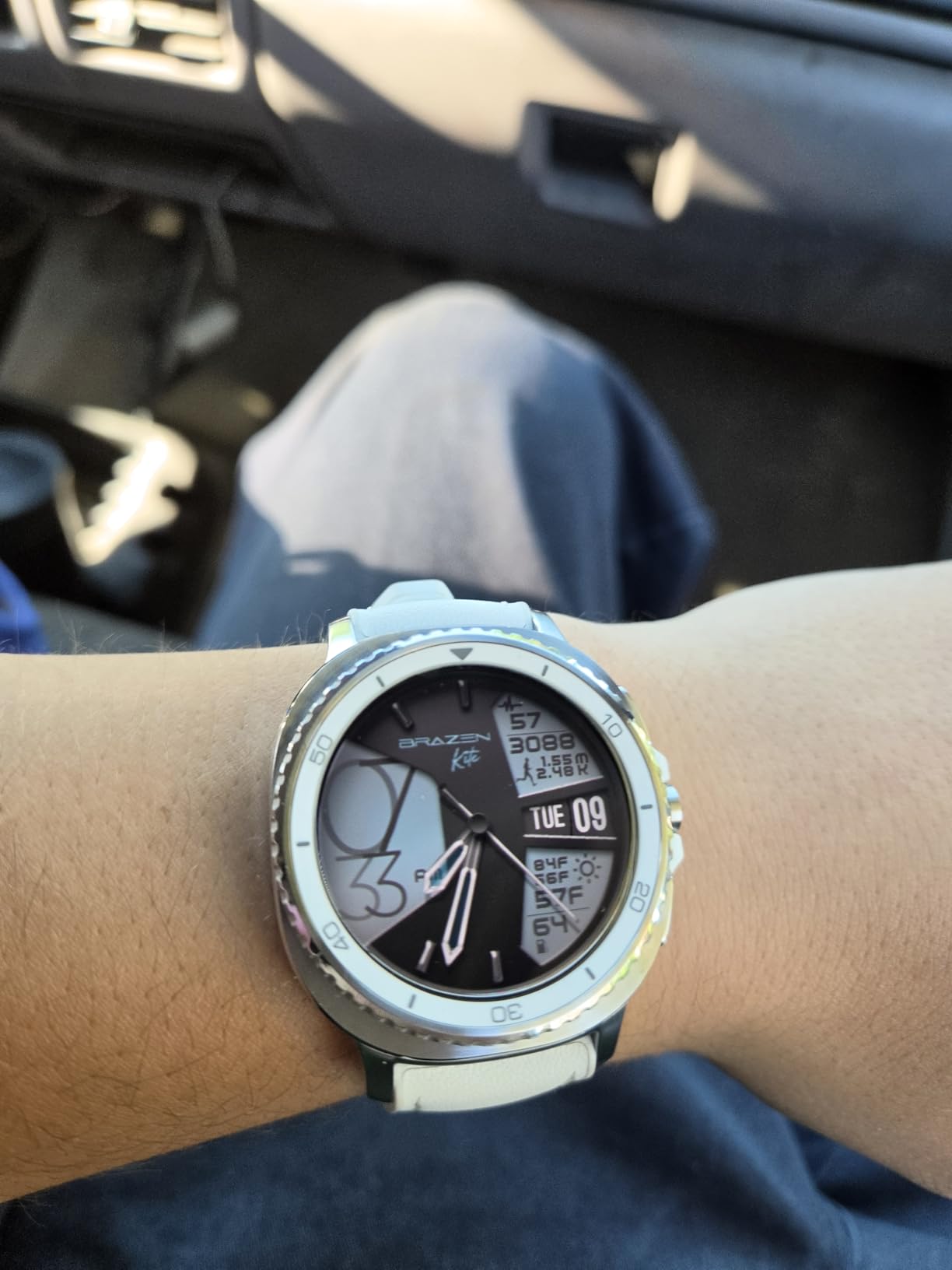 Galaxy Watch 8 Classic (2025) 46mm Bluetooth Smartwatch, Cushion Design, Rotating Bezel, Quick Button, Sleep Coaching, Running Coach, Energy Score, White [US Version, 2 Yr Warranty] customer photo 2