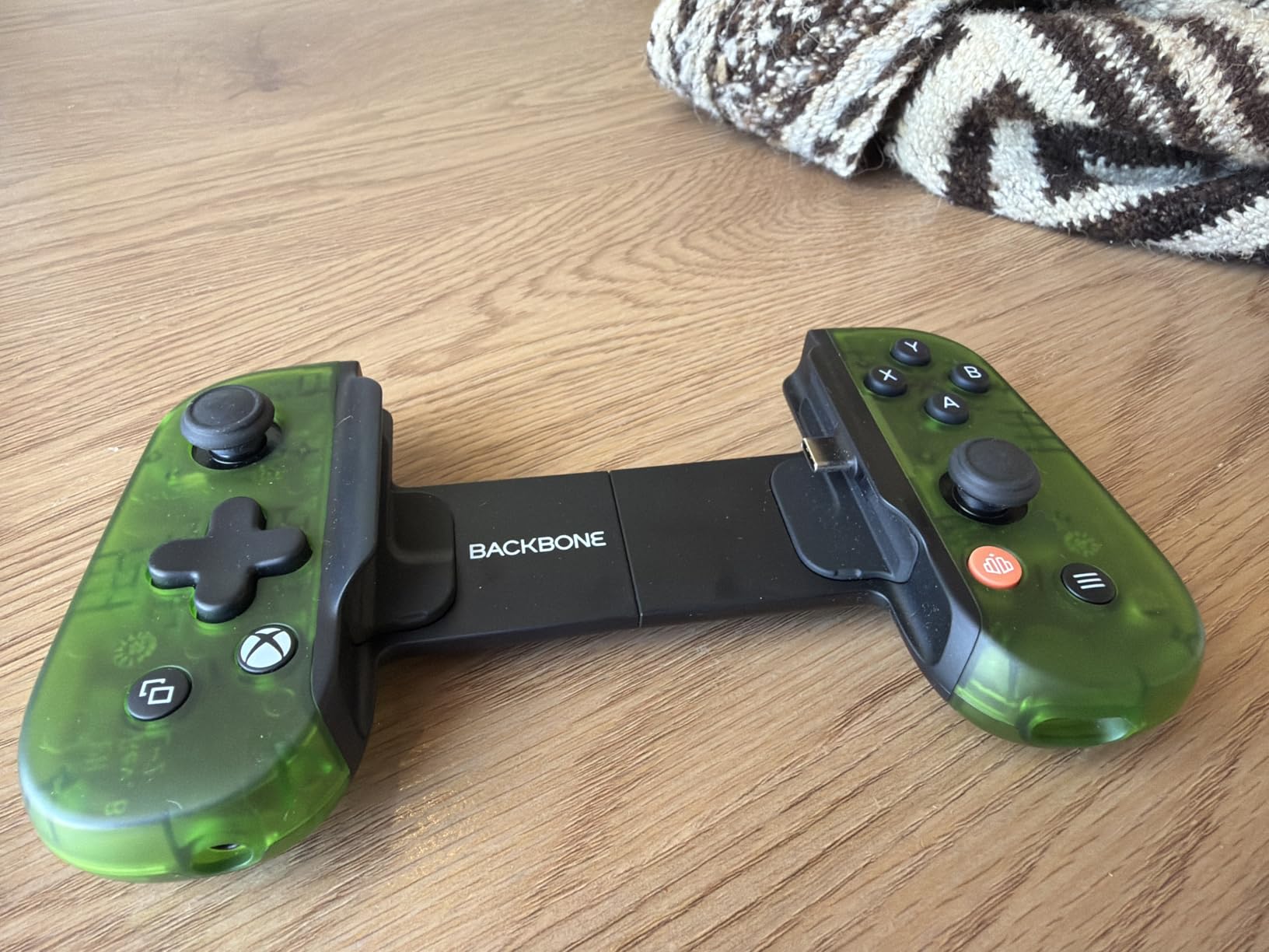 Backbone One Mobile Gaming Controller Xbox Edition - USB-C Phone Controller for iPhone 15/16/17 & Android, Play with Xbox Game Pass Ultimate (1-Month Access Included), Stream from Console or PC & More customer photo 2