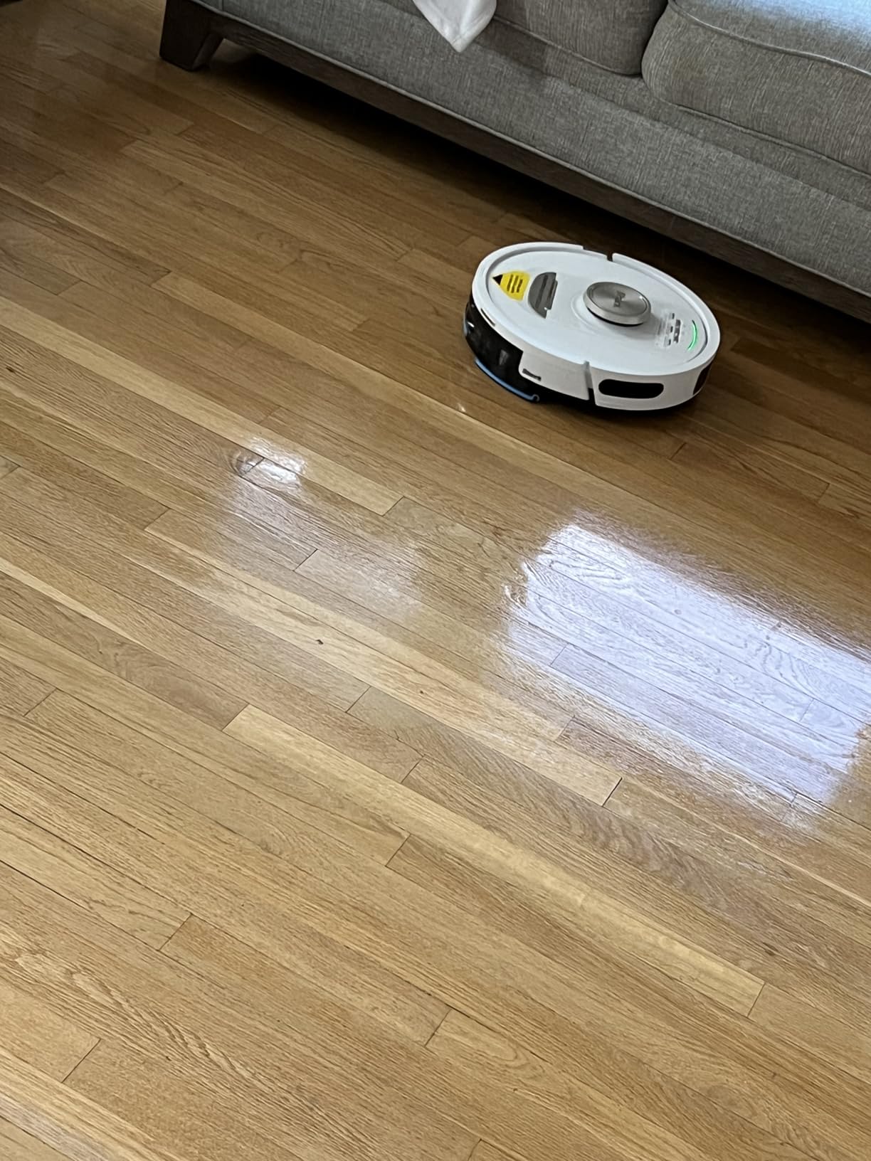 Shark Stratos 2-in-1 Robot Vacuum & Mop (AV2700ZE) with Self-Empty & Self-Clean NeverTouch Base, 60-Day Capacity, HEPA customer photo 2