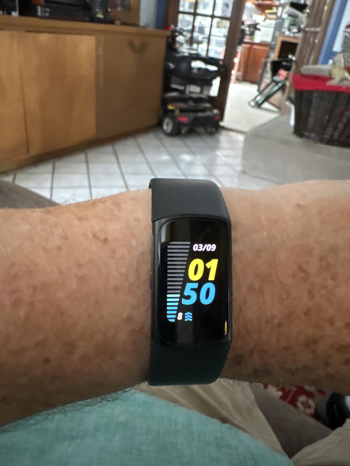 Fitbit Charge 6 Fitness Tracker (Bundle) - Black/Obsidian - Heart Rate, GPS, Sleep & Stress Tracking + Fast Charger & Cleaning Cloth customer photo 2